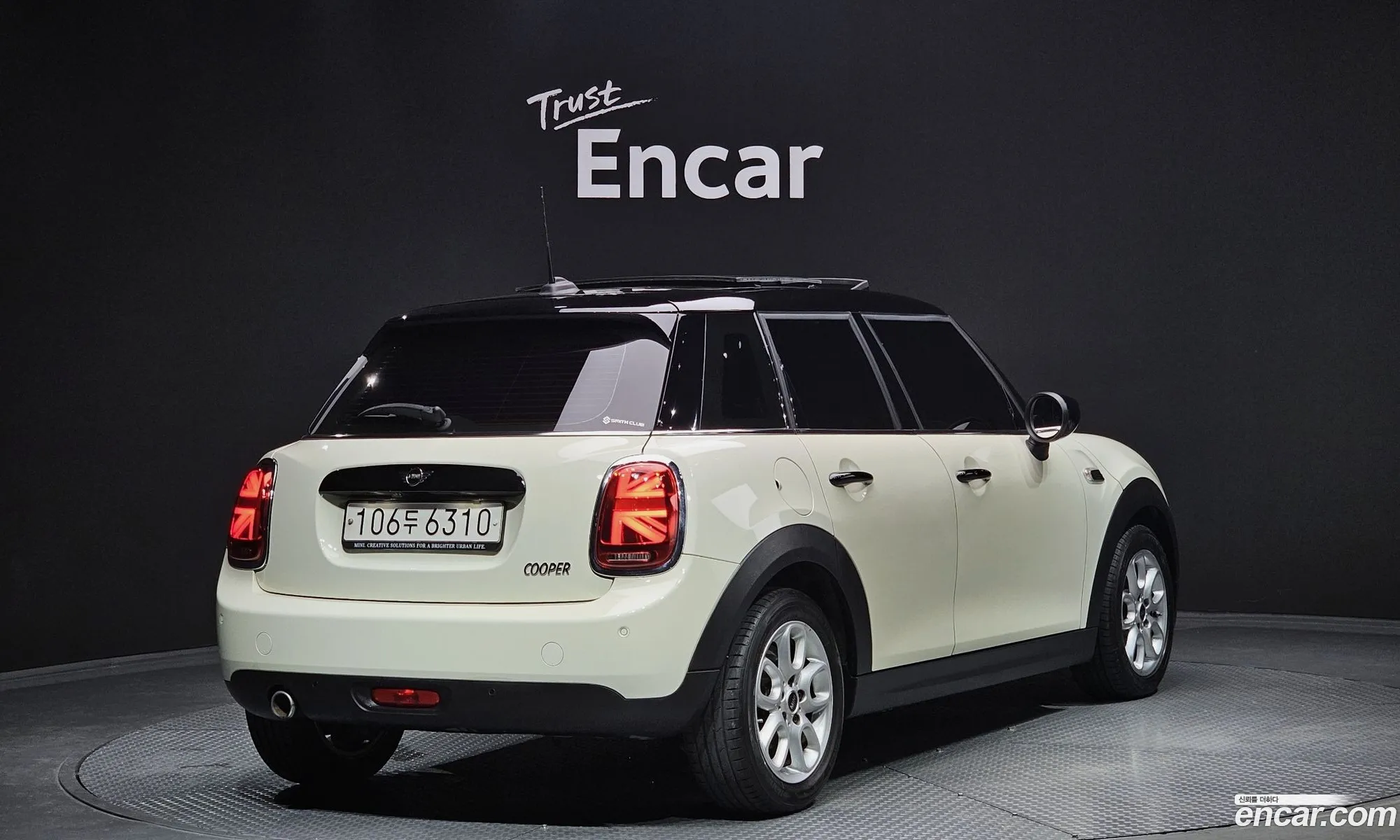 Mini Cooper 5-Door High 3Rd Generation - фотография 779311