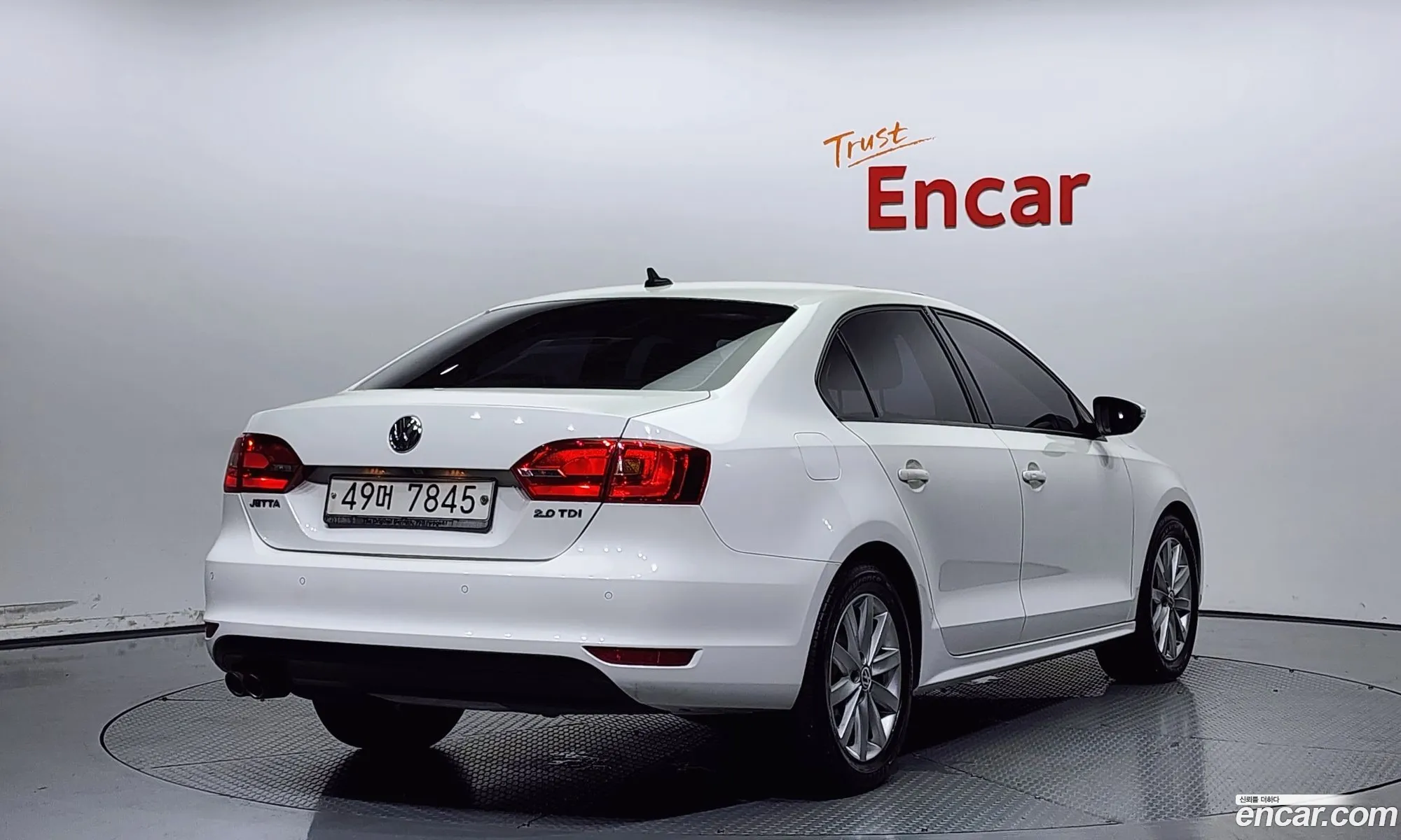 Volkswagen New Jetta 20 Tdi 6Th Generation - фотография 12504890
