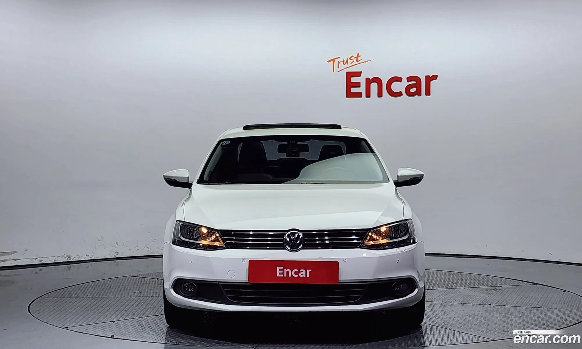 Volkswagen New Jetta 20 Tdi 6Th Generation - фотография 12504891
