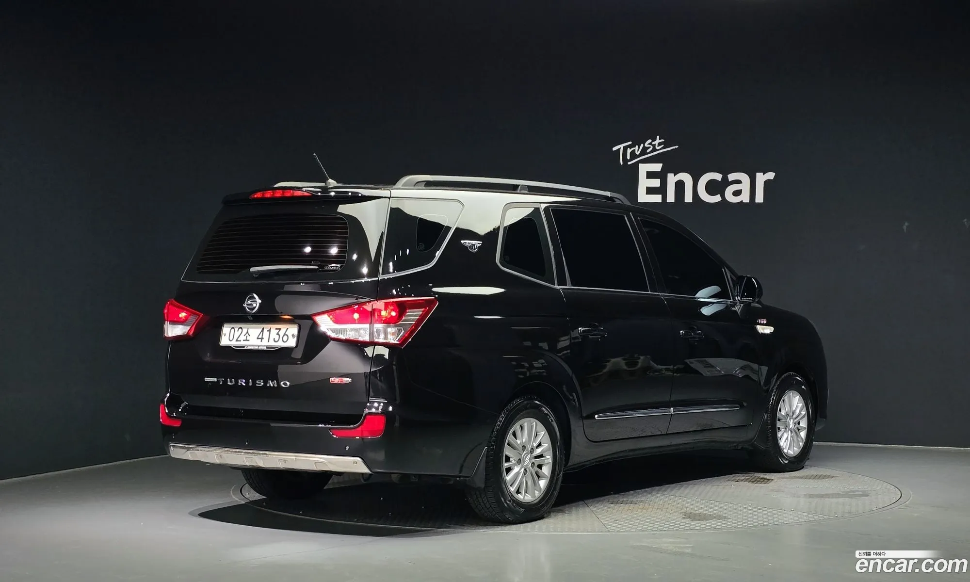 Kg Mobility Ssangyong Korando Turismo 4Wd Tx 9-Seater - фотография 4593531