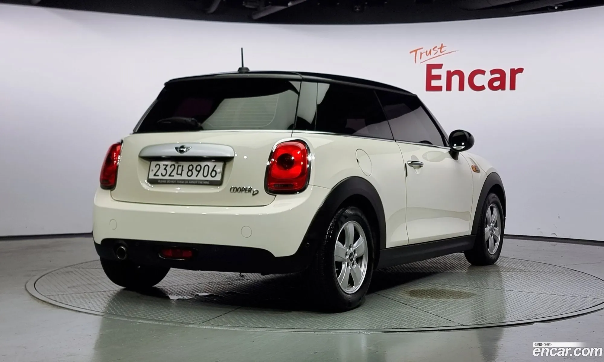 Mini Cooper D Basic 3Rd Generation - фотография 313642