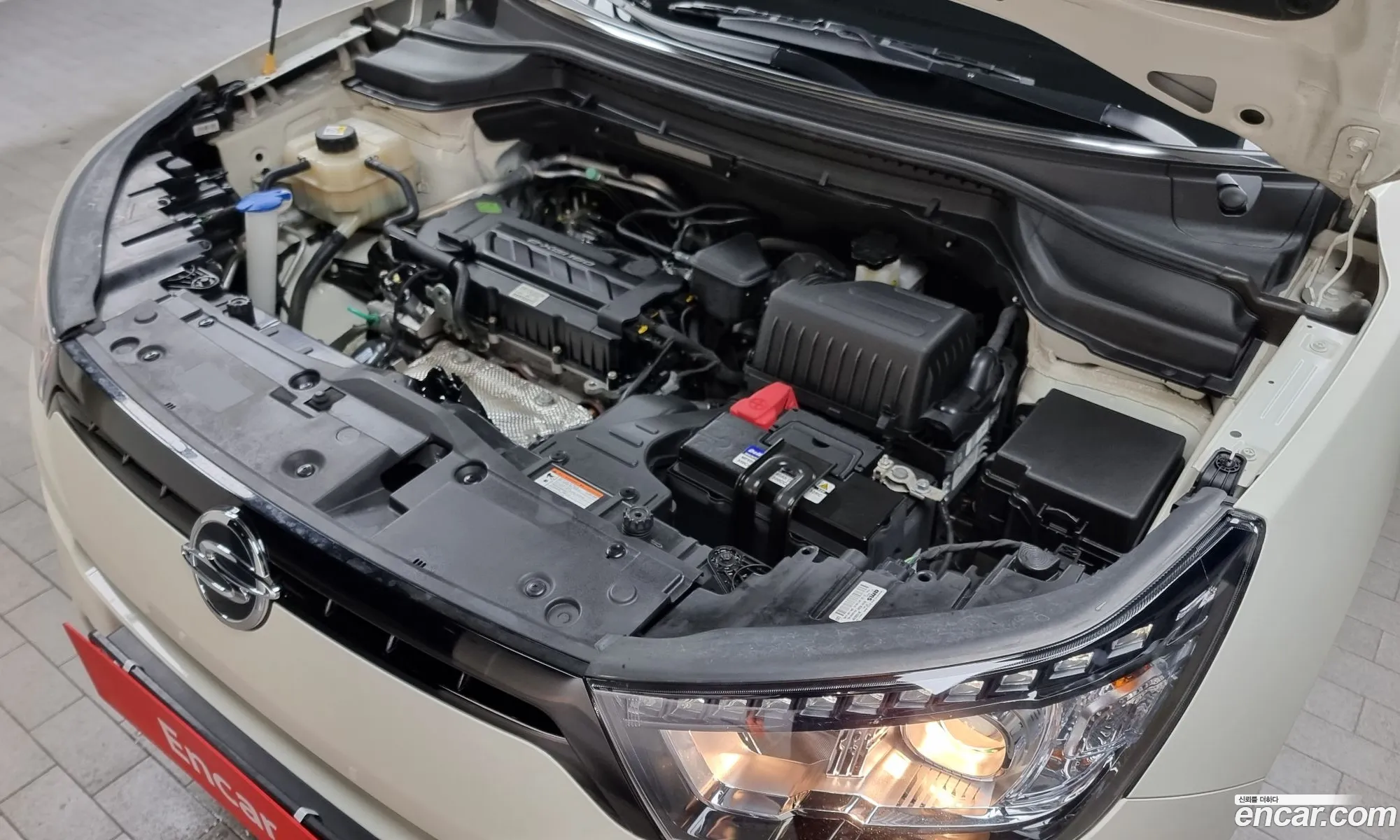 Kg Mobility Ssangyong Tivoli Vx 2Wd - фотография 4379220