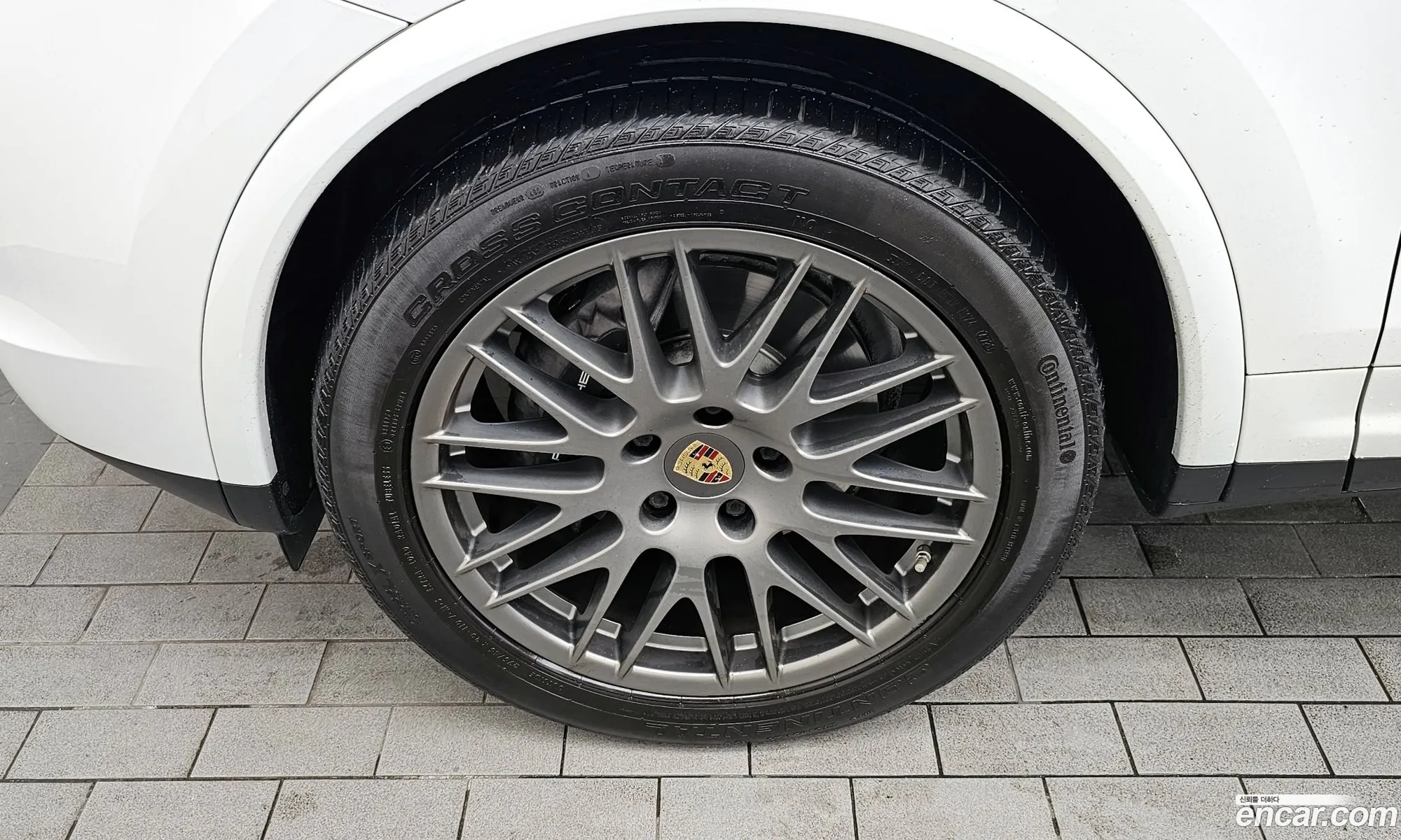 Porsche New Cayenne 30 Diesel Platinum Edition 958 - фотография 1031471