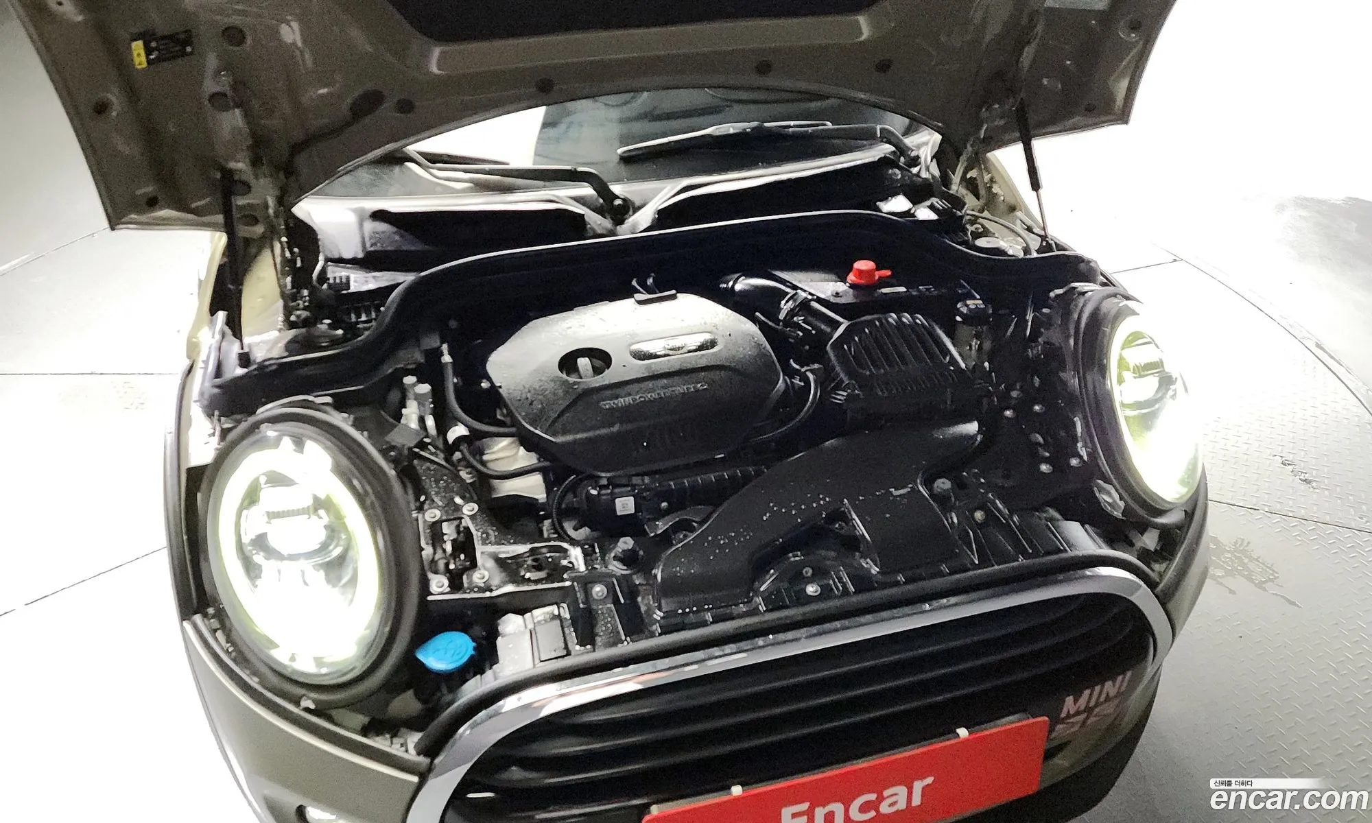 Mini Cooper High 3Rd Generation - фотография 689836