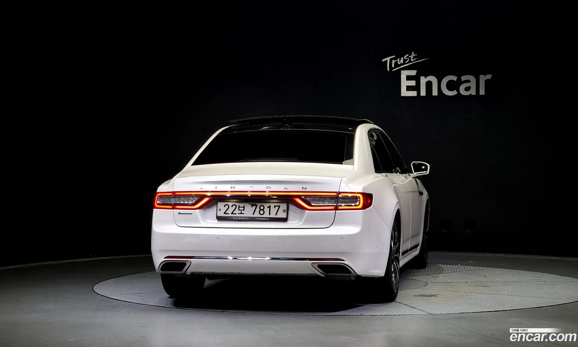 Lincoln Continental 10Th Generation 30 Presidential Awd - фотография 4810625