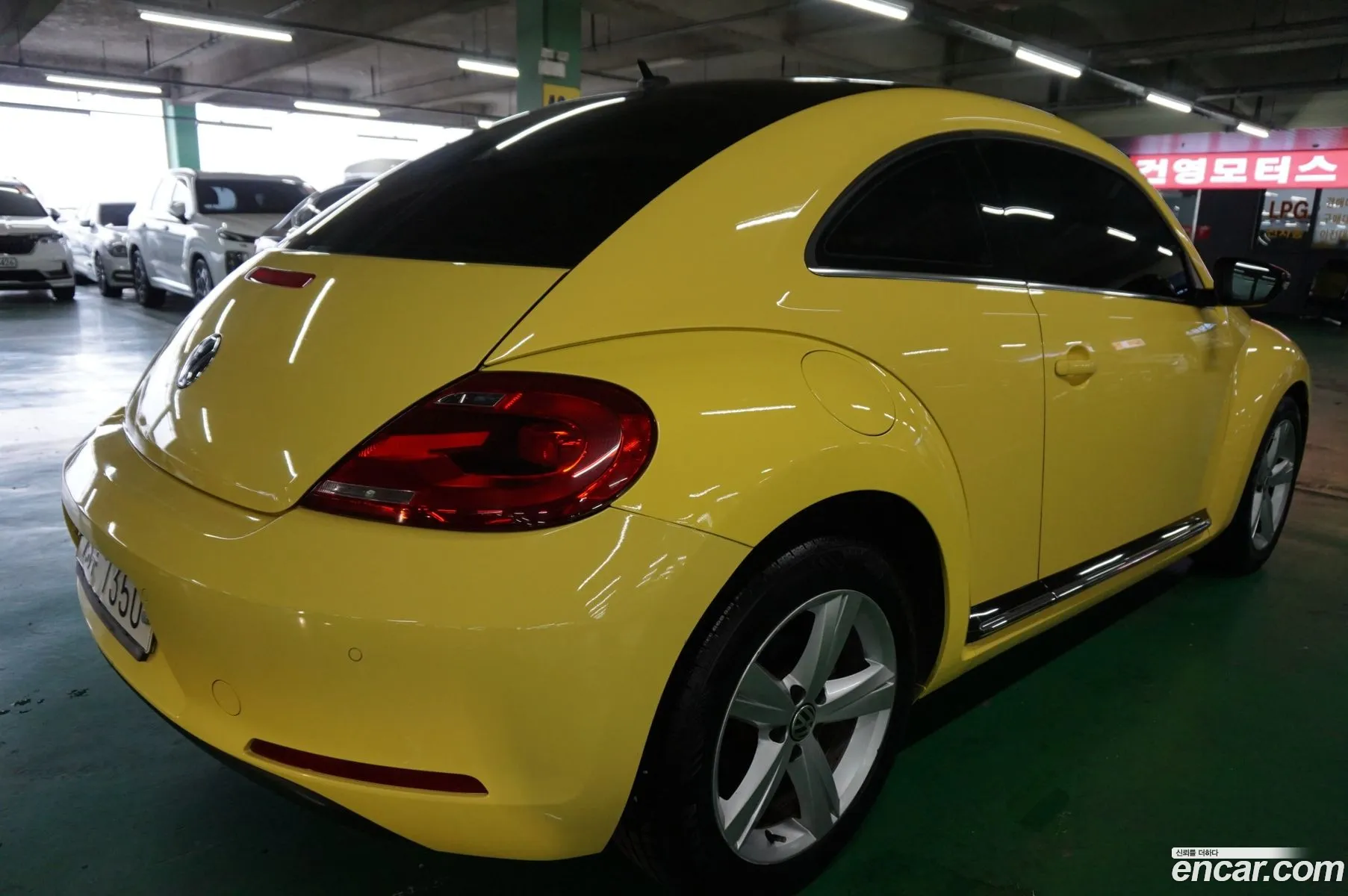 Volkswagen The Beetle 20 Tdi 3Rd Generation - фотография 12392957