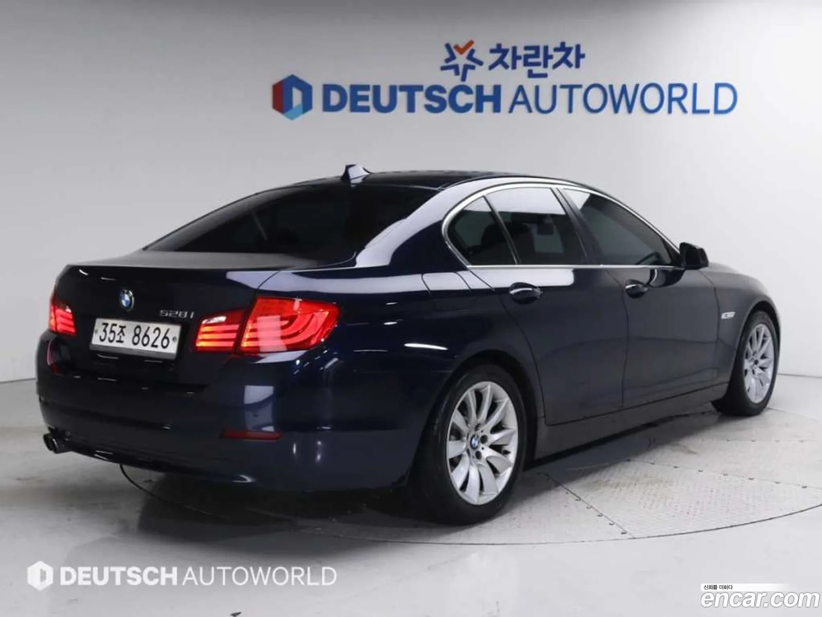 BMW 5 Series F10 528I - фотография 14084945