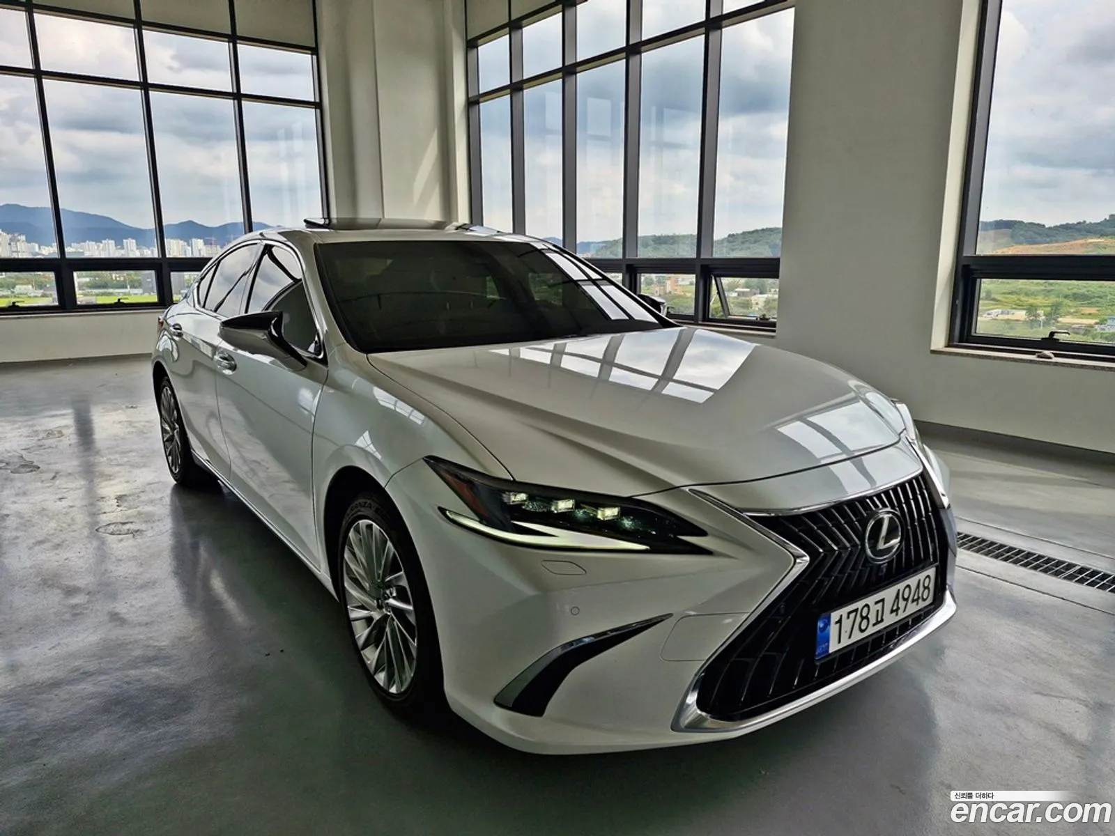 Lexus Es300H 7Th Generation Executive - фотография 6353471