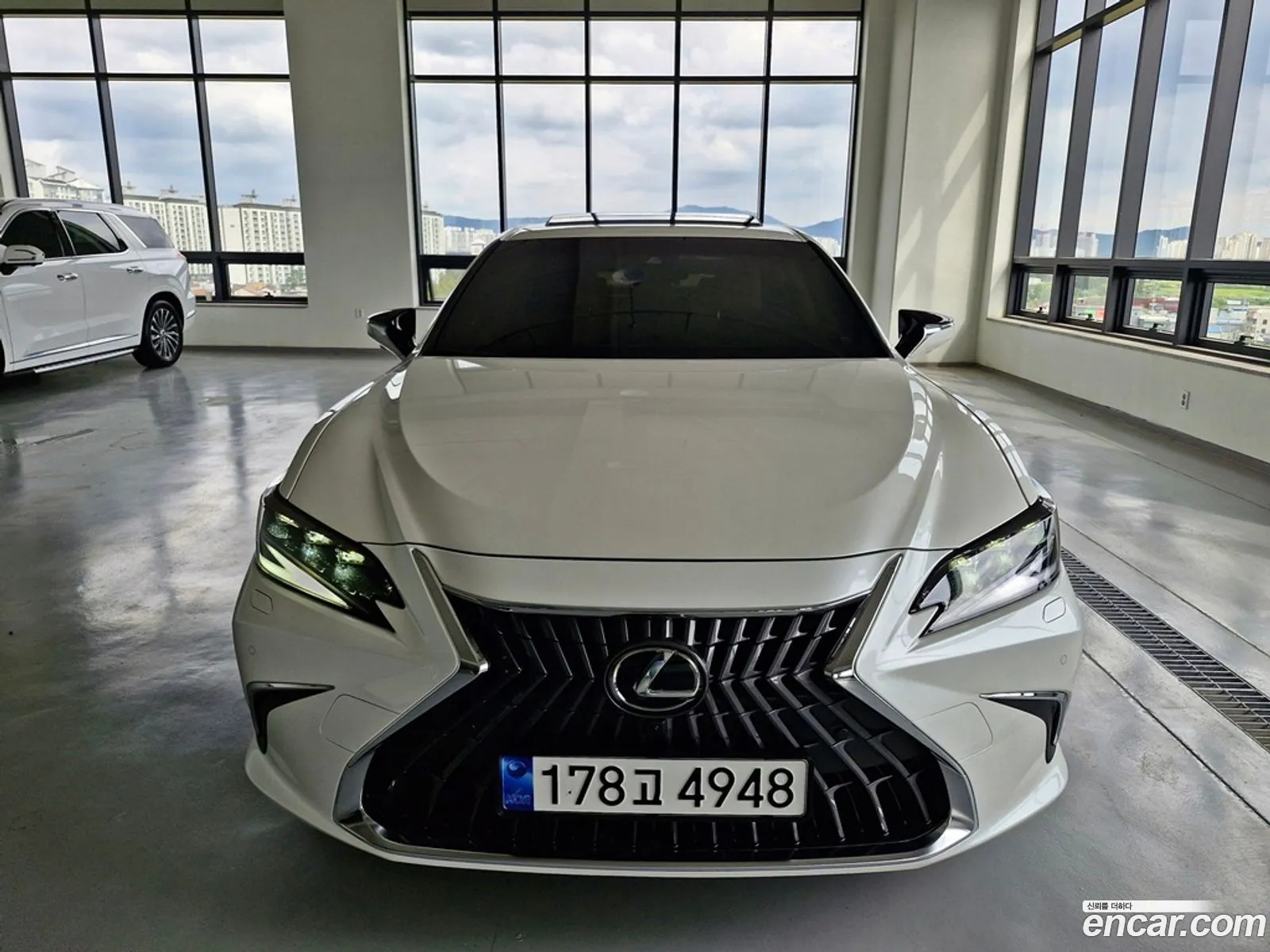 Lexus Es300H 7Th Generation Executive - фотография 6353472