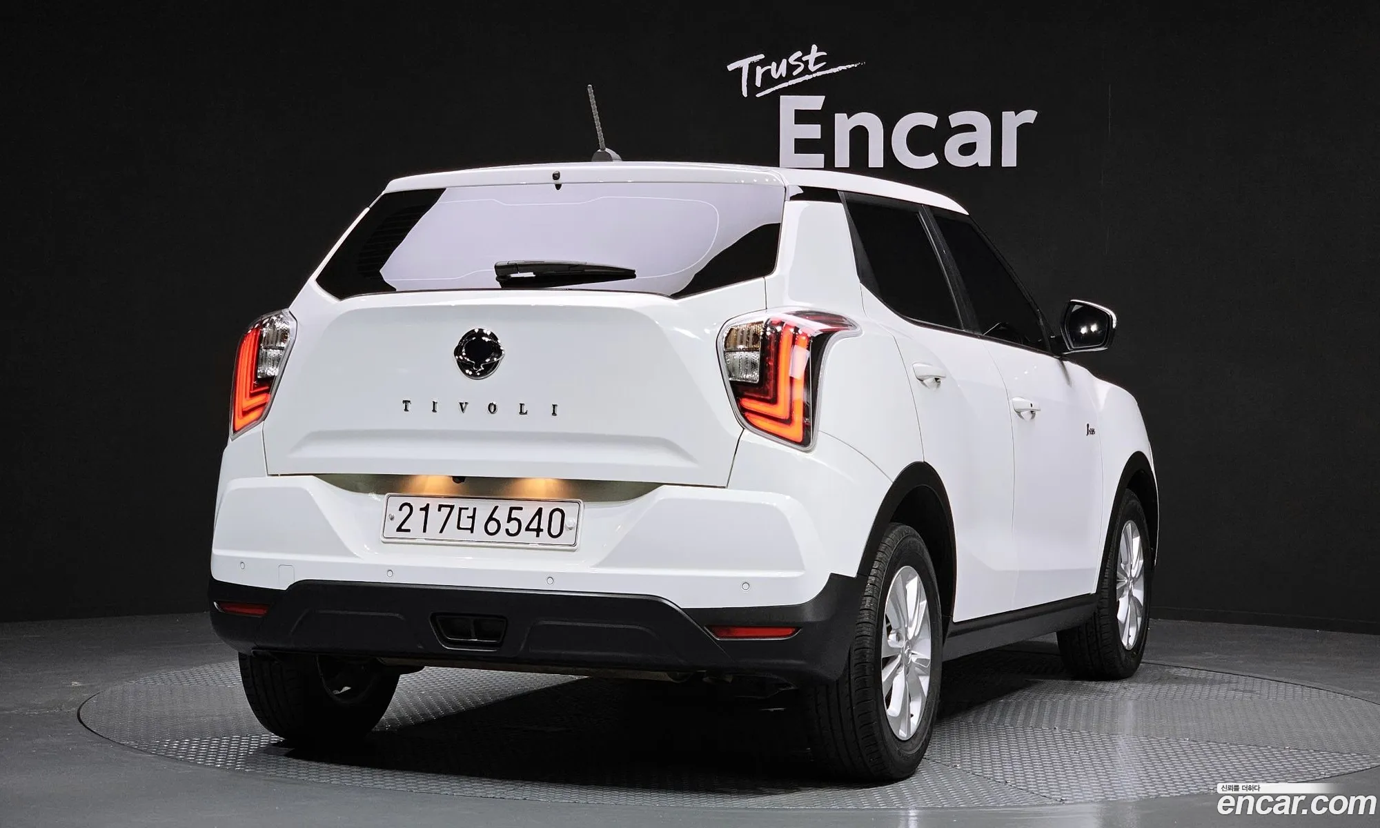 Kg Mobility Ssangyong Very New Tivoli Gasoline 15 2Wd V1 - фотография 14390696