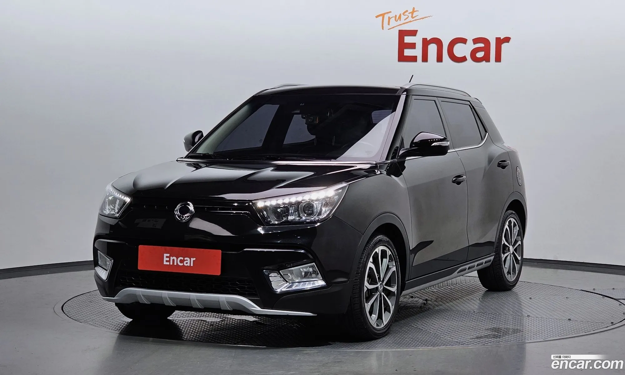 Kg Mobility Ssangyong Tivoli Vx 2Wd - фотография 4275236