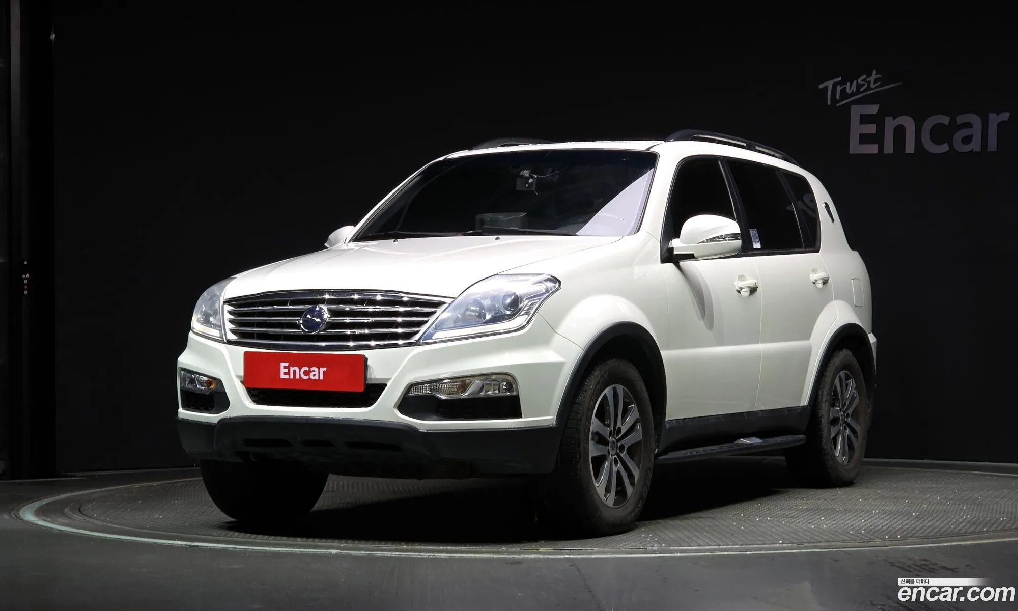 Kg Mobility Ssangyong Rexton W 20 4Wd Rx7 Luxury - фотография 4617236