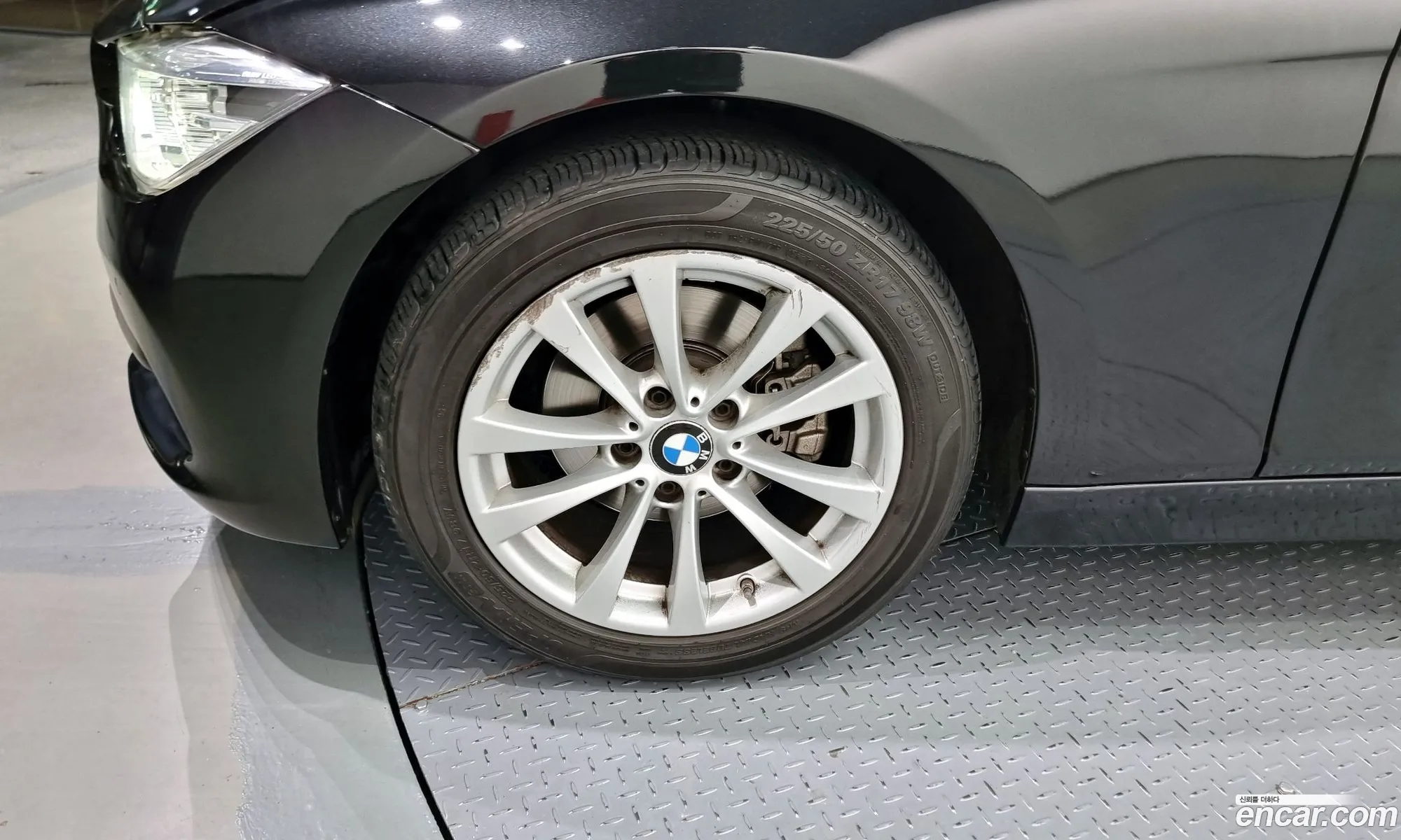 BMW 3 Series F30 320D - фотография 12612140