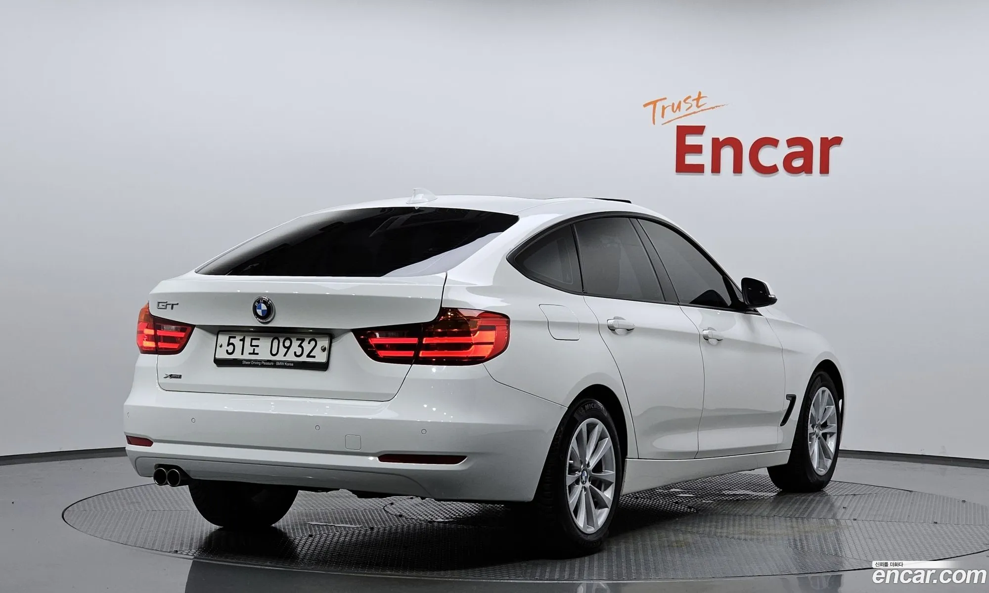 BMW 3 Series Gt F34 Gt 320D xDrive - фотография 12612149