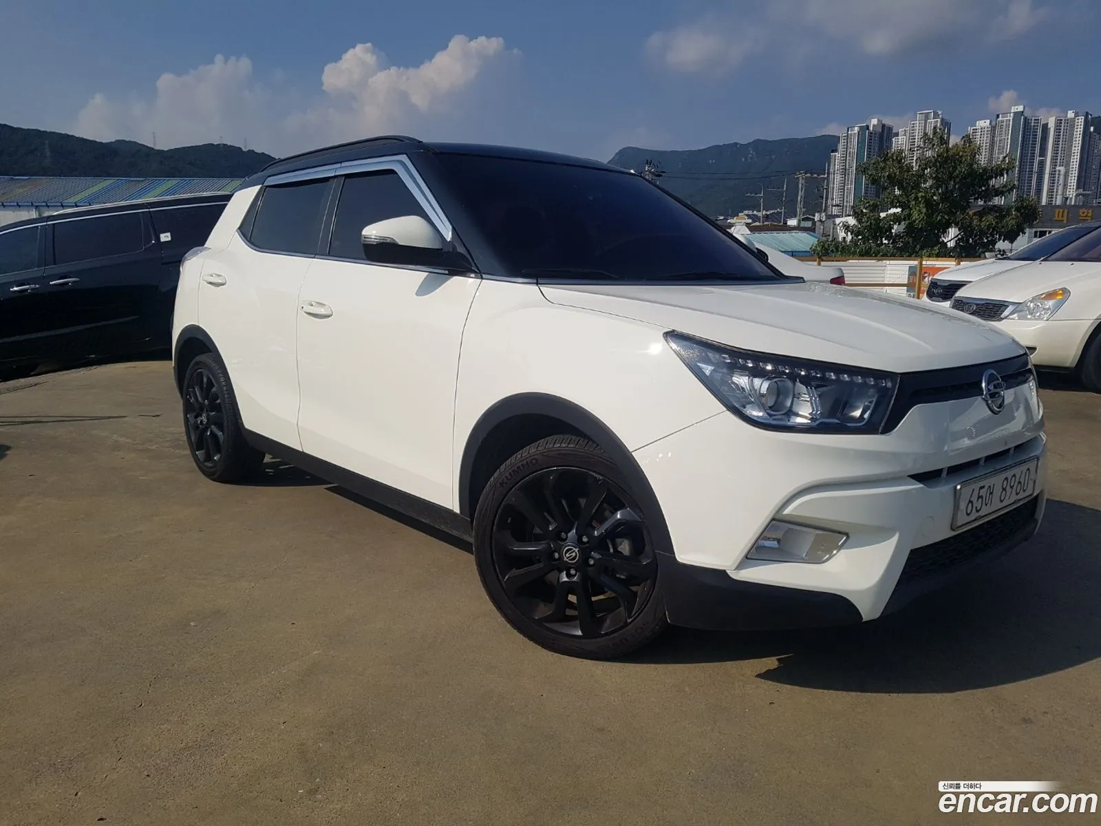 Kg Mobility Ssangyong Tivoli Lx 2Wd Luxury Model - фотография 4616607