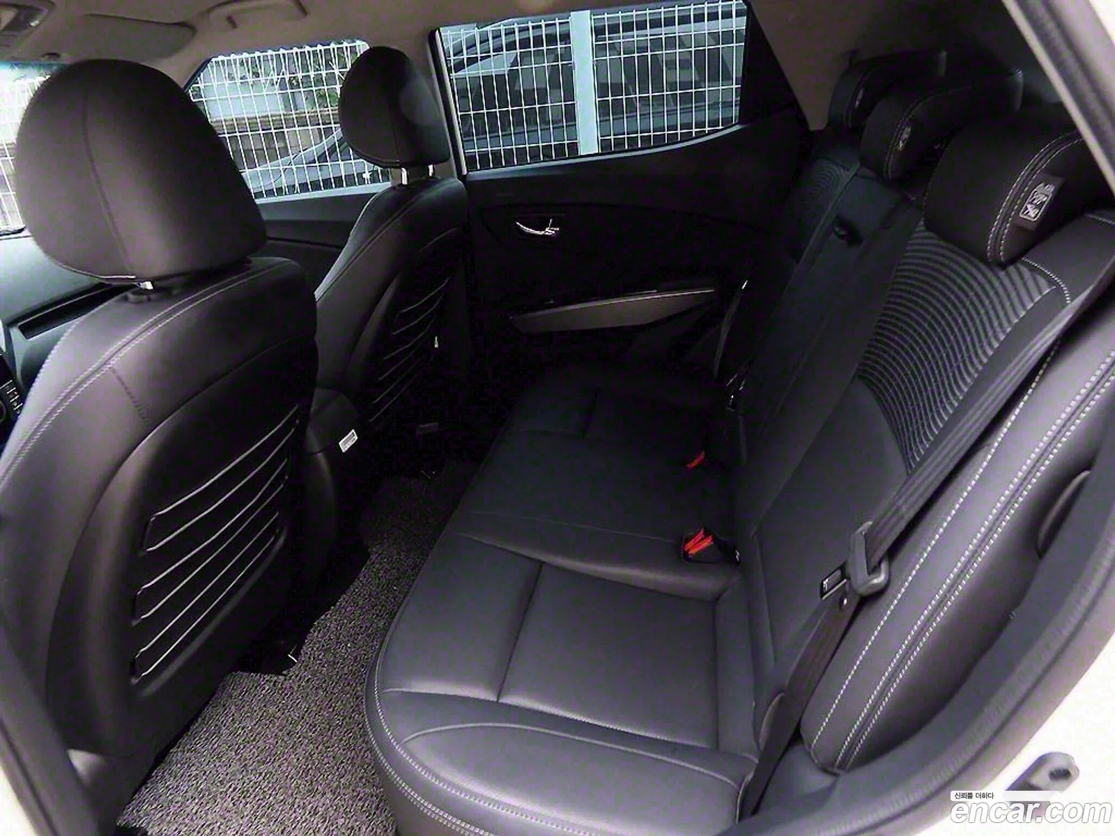 Kg Mobility Ssangyong Tivoli Armor Vx 2Wd - фотография 4616634