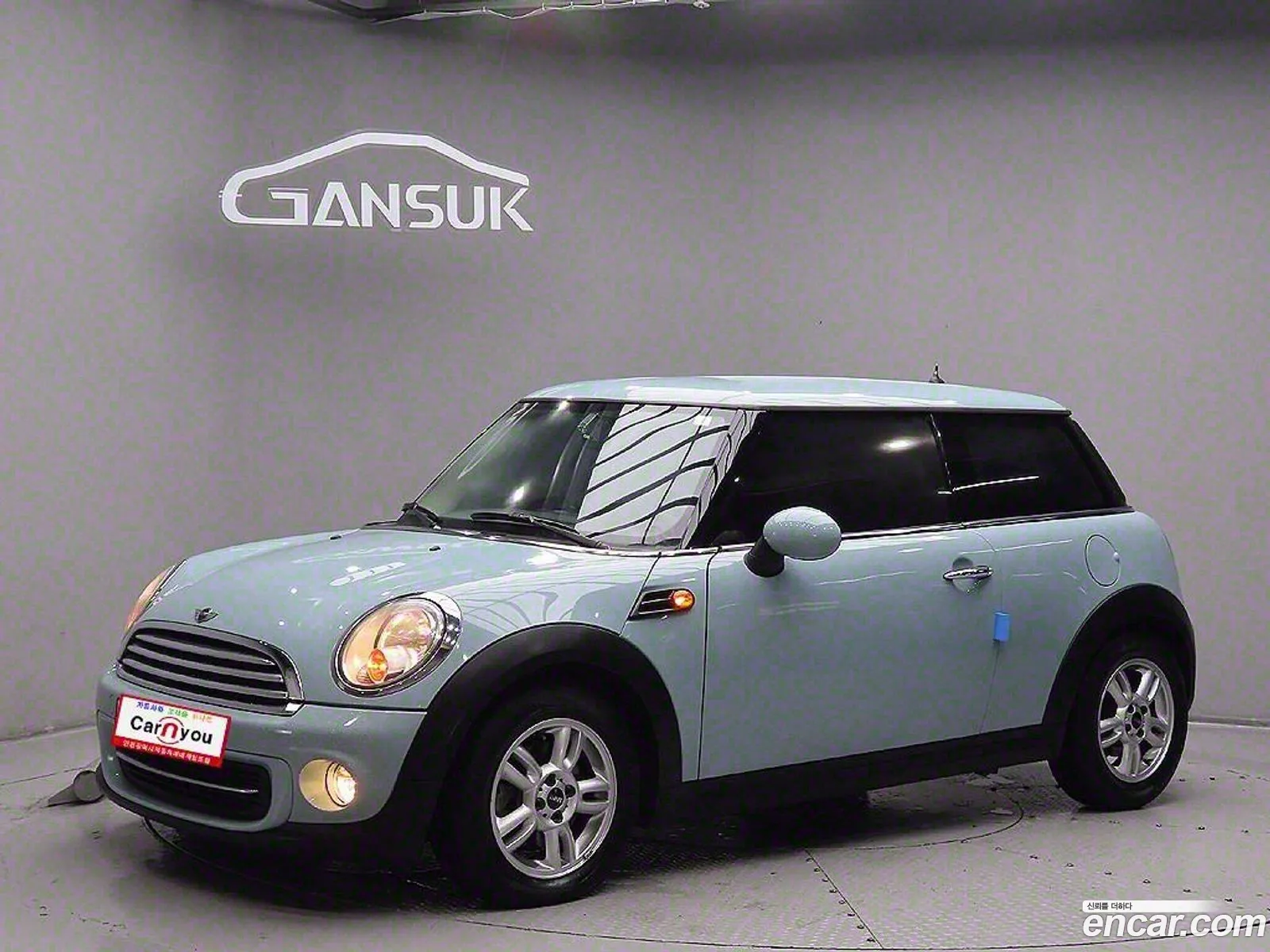 Mini Cooper Se - фотография 689819
