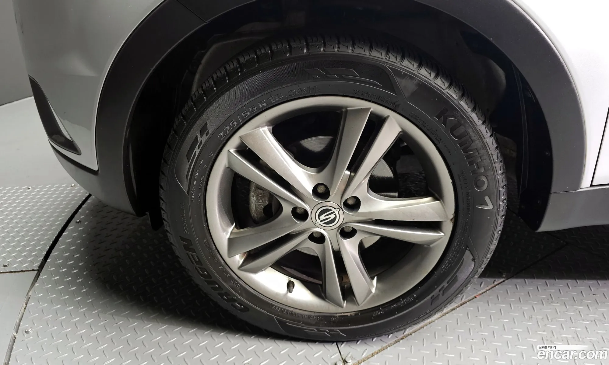 Kg Mobility Ssangyong Korando C Clubby 2Wd Park - фотография 3955362