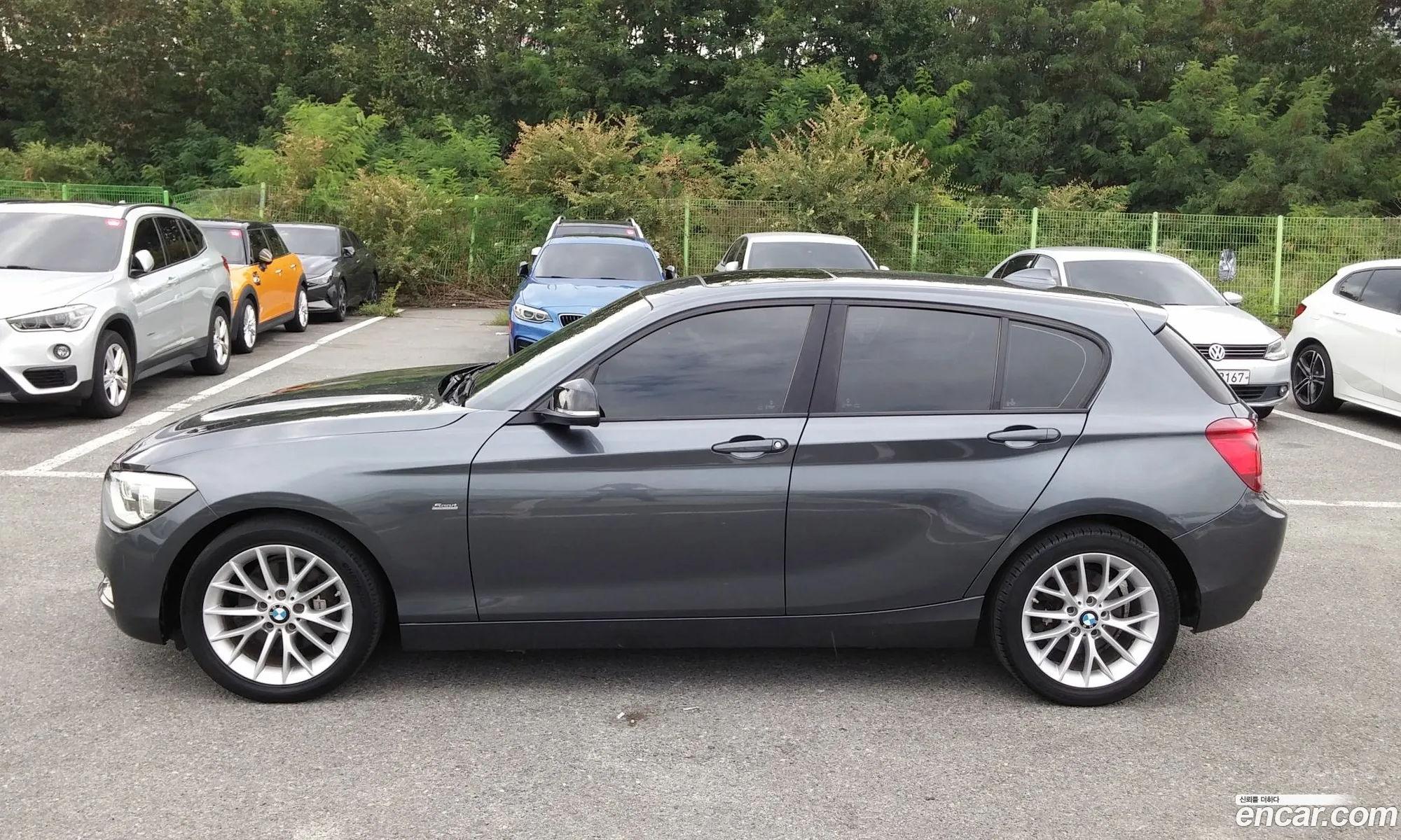 BMW 1 Series F20 118D Sports 5-Door - фотография 11544970