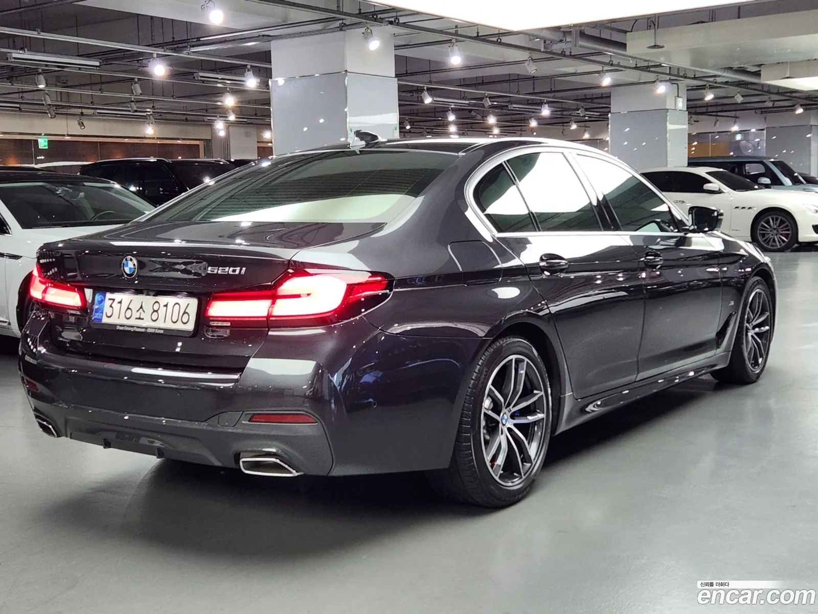 BMW 5 Series G30 520I M Sports - фотография 12612102