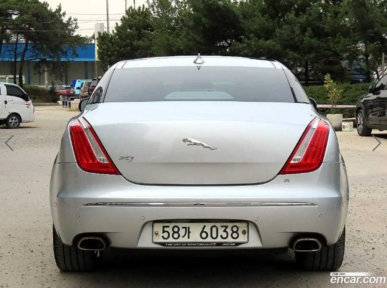 Jaguar All New Xj 30D Premium Luxury Swb X351 - фотография 4482474