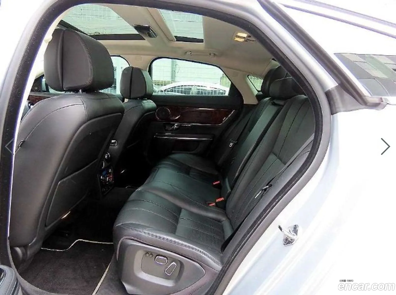 Jaguar All New Xj 30D Premium Luxury Swb X351 - фотография 4482476