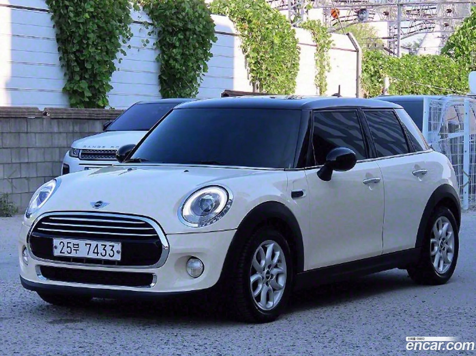 Mini Cooper D 5-Door High 3Rd Generation - фотография 703140