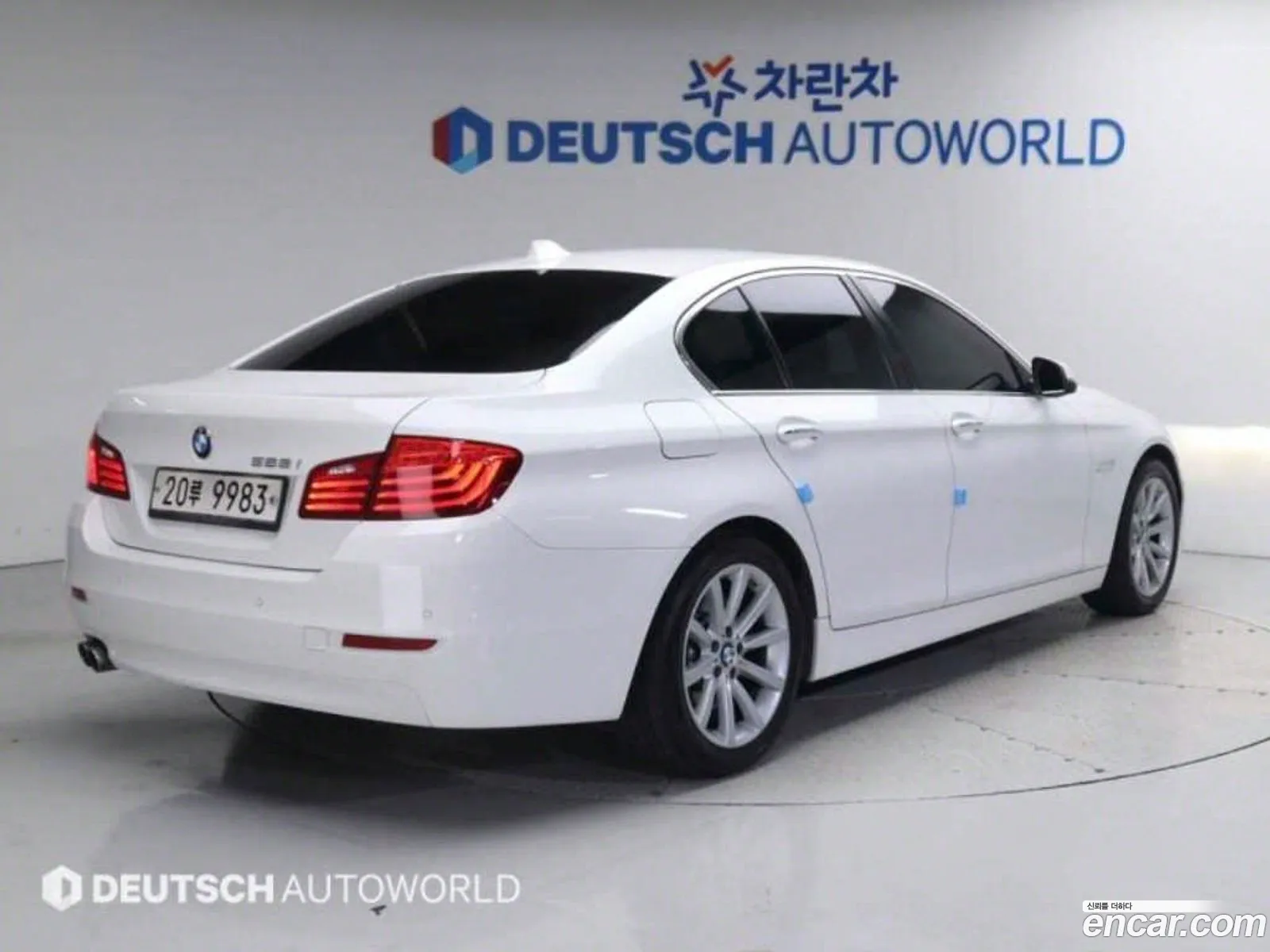 BMW 5 Series F10 528I - фотография 11572516