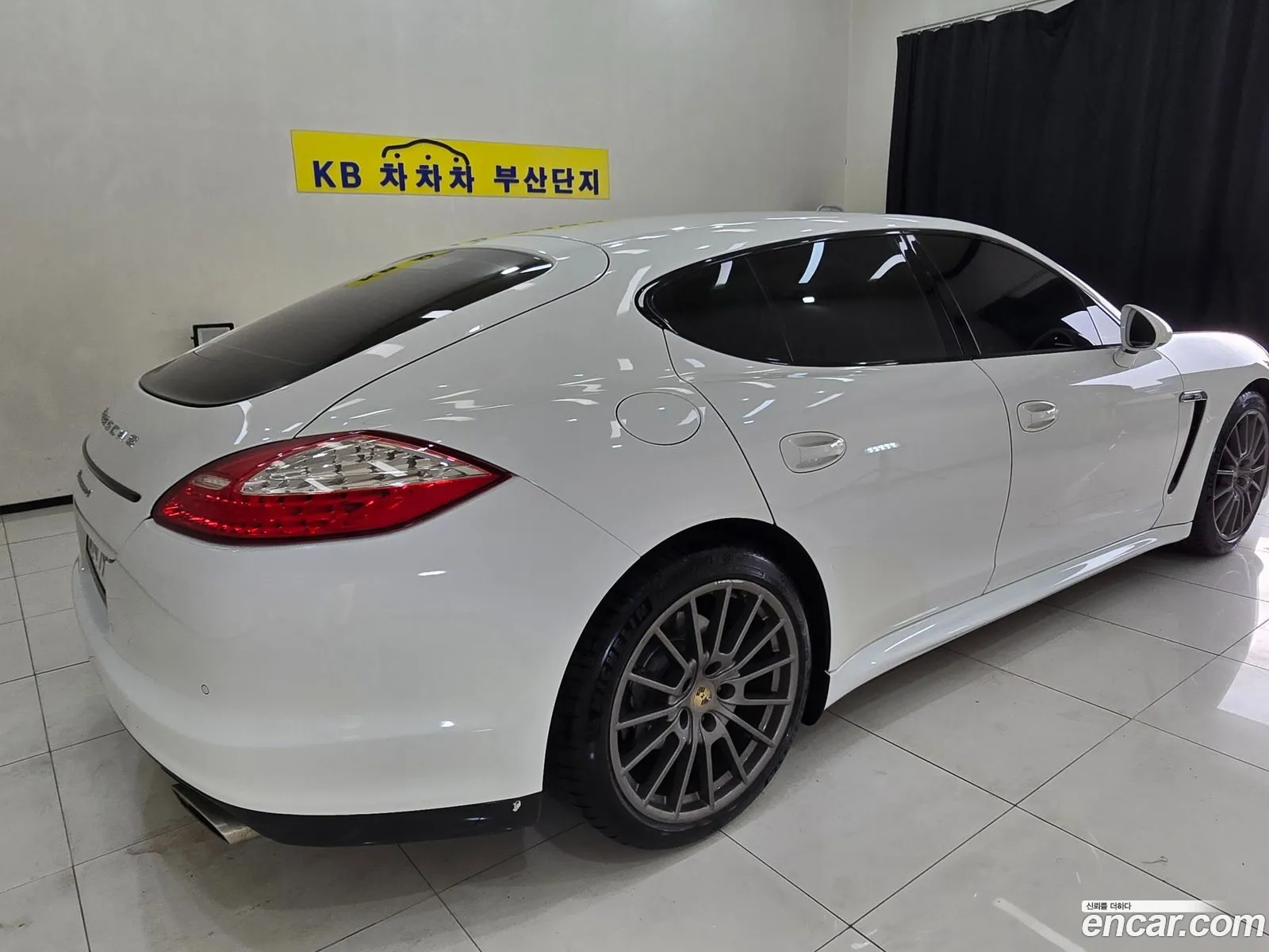 Porsche Panamera 36 2Wd 970 - фотография 88416