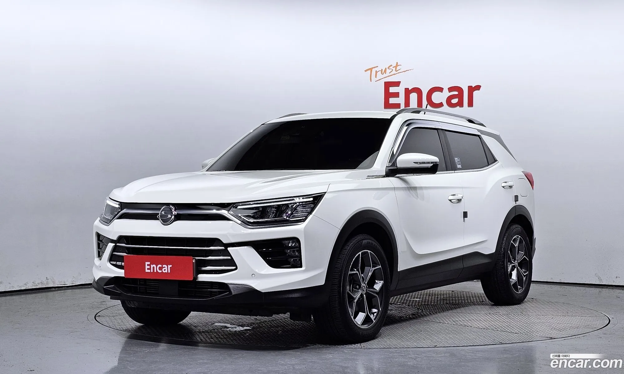 Kg Mobility Ssangyong Beautiful Korando Gasoline 15 2Wd C5 Plus - фотография 4243576