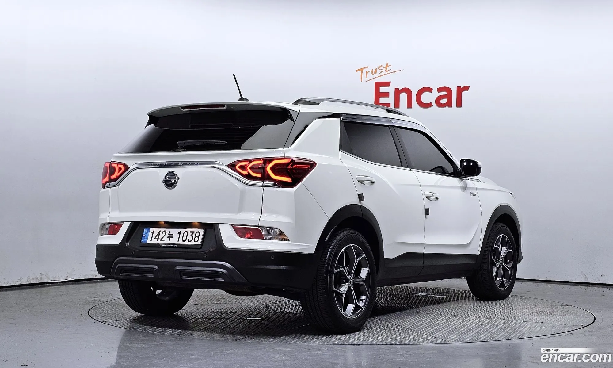 Kg Mobility Ssangyong Beautiful Korando Gasoline 15 2Wd C5 Plus - фотография 4243577