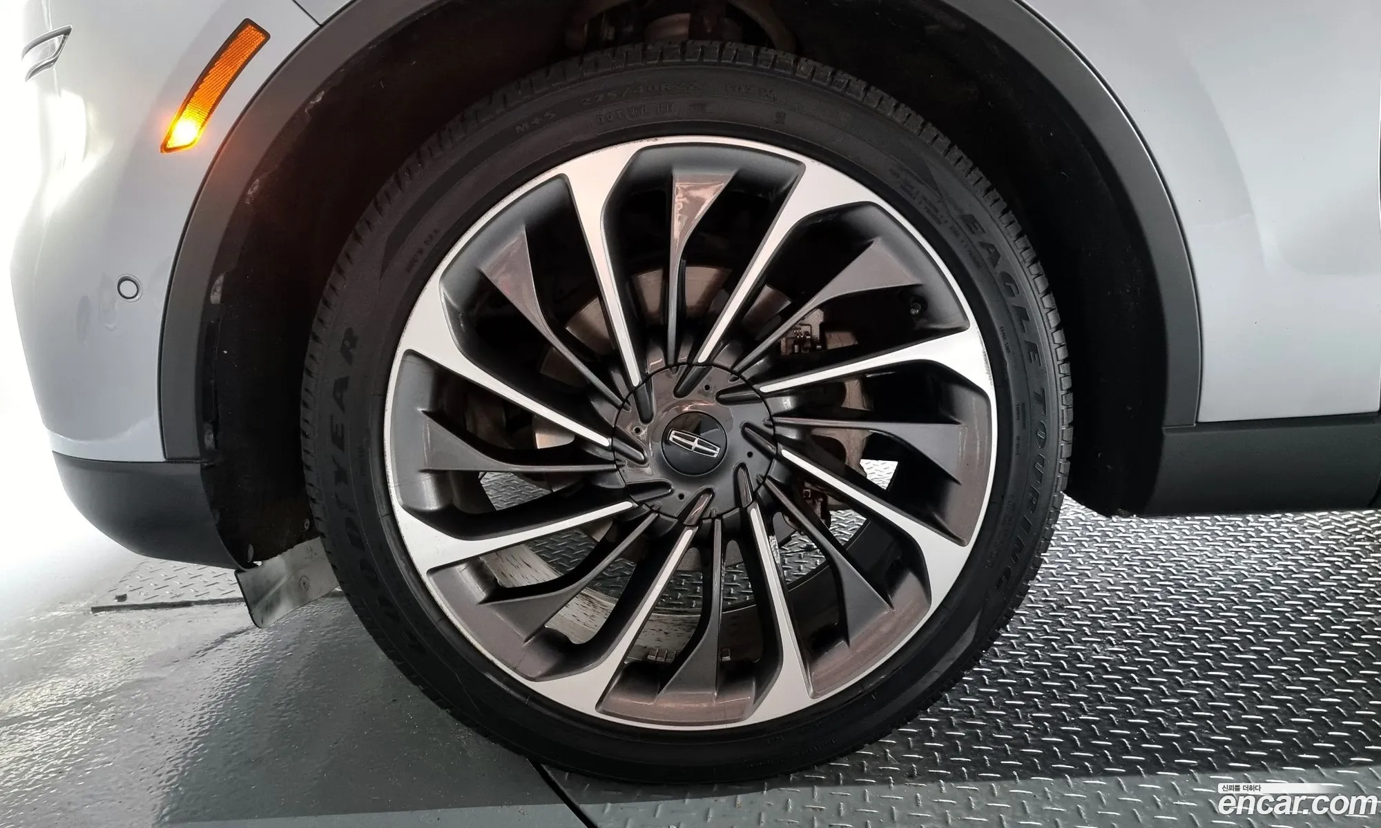 Lincoln Aviator 2Nd Generation 30 Reserve Awd - фотография 4758557