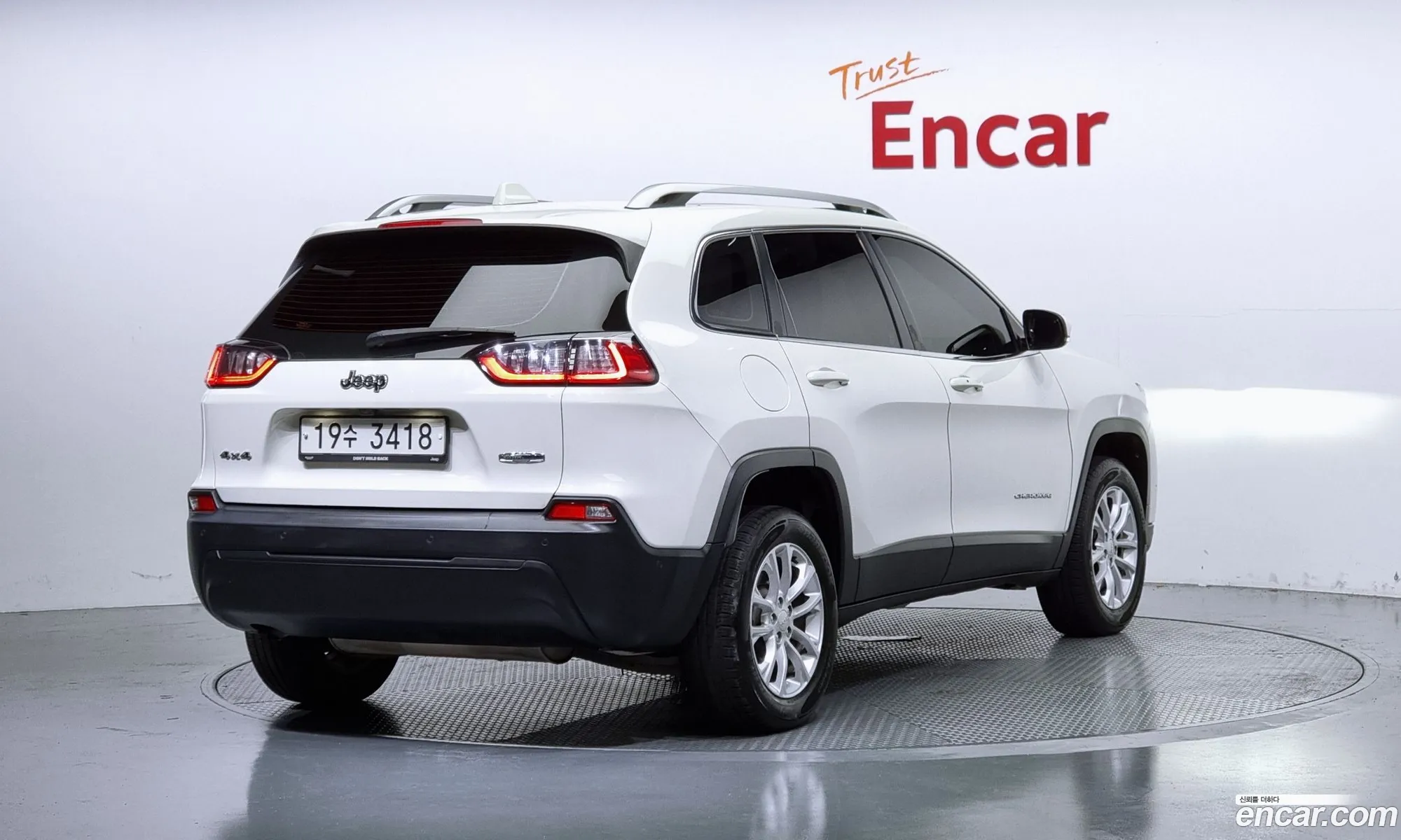 Jeep Cherokee Kl 24 Longitude High Awd - фотография 7330696
