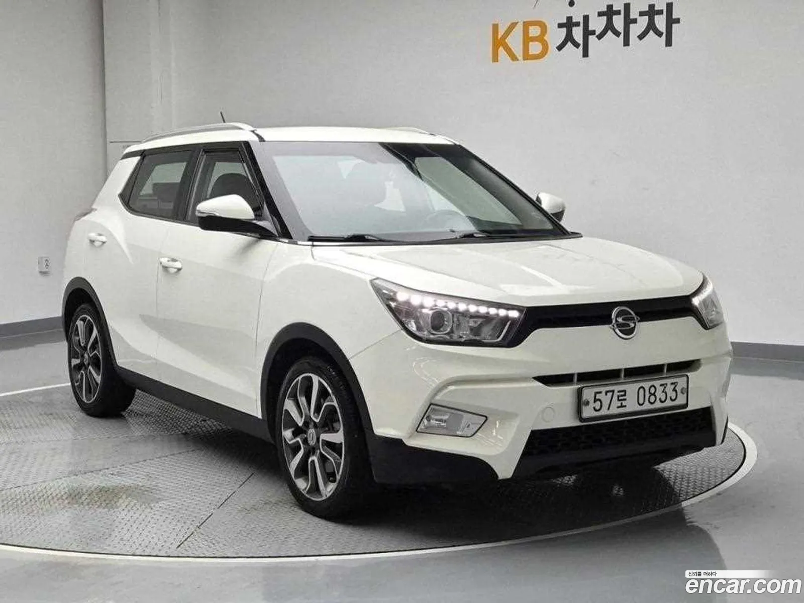 Kg Mobility Ssangyong Tivoli Lx 2Wd Luxury Model - фотография 4275648