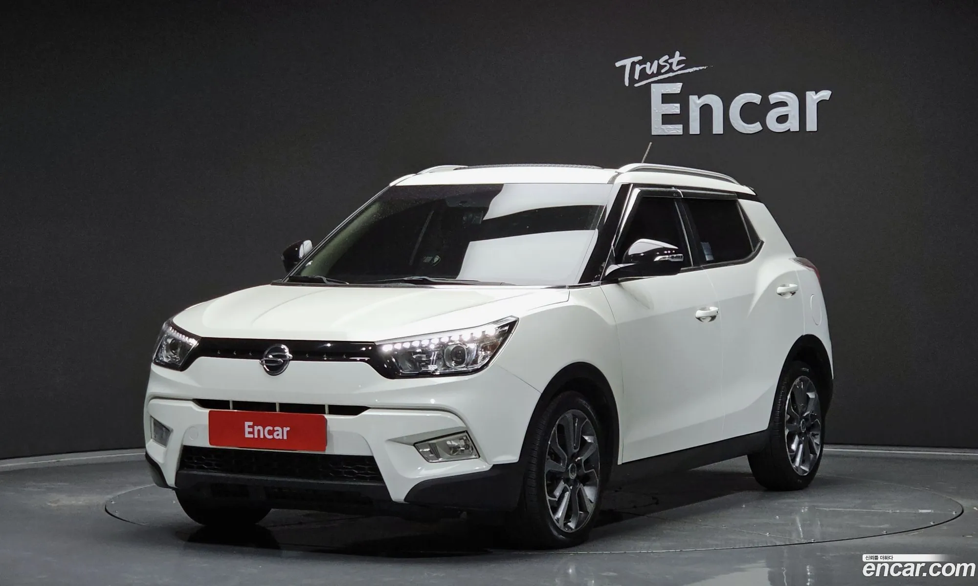 Kg Mobility Ssangyong Tivoli Diesel Lx 2Wd - фотография 4513858