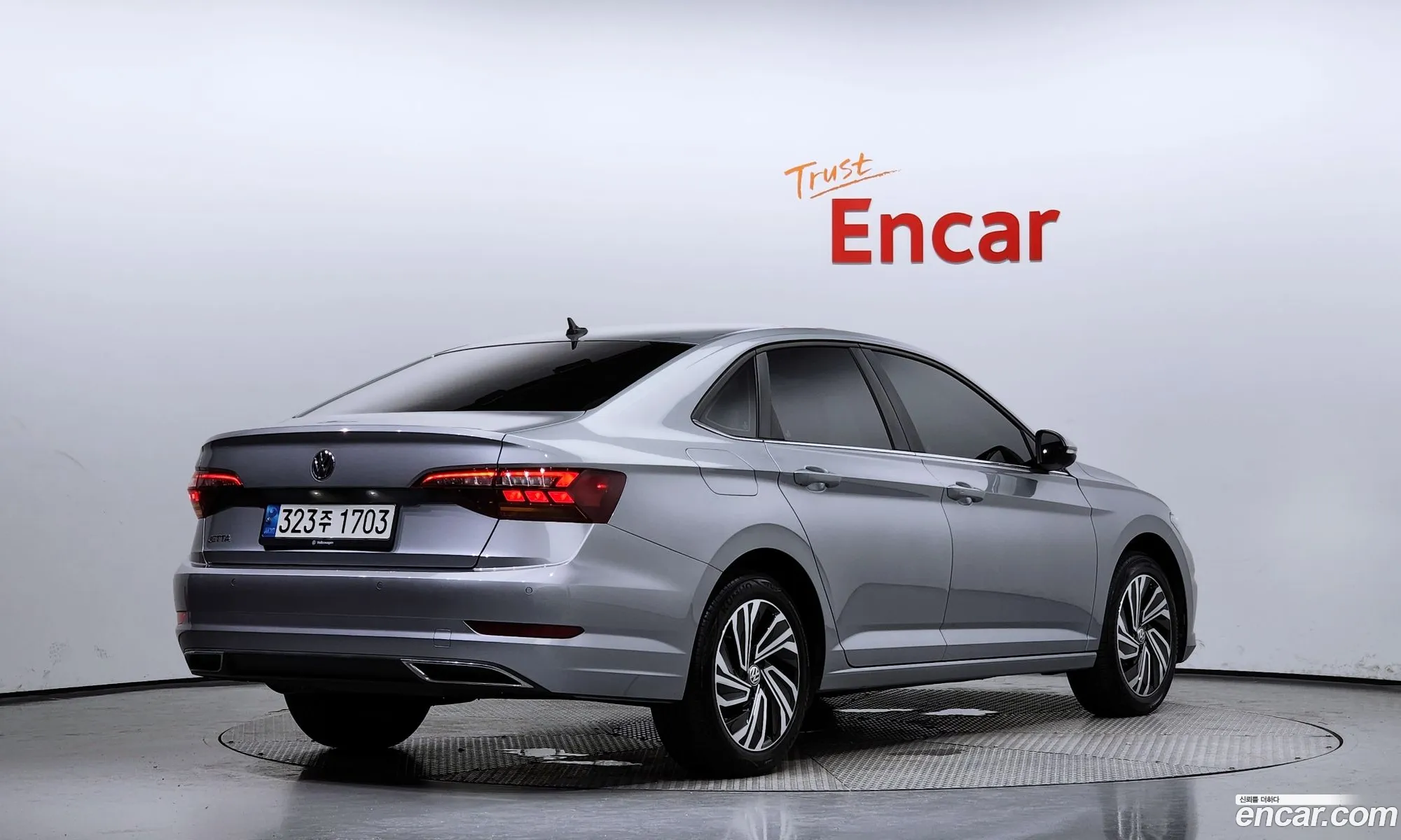 Volkswagen Jetta 7Th Generation 14 Tsi Premium - фотография 12591210