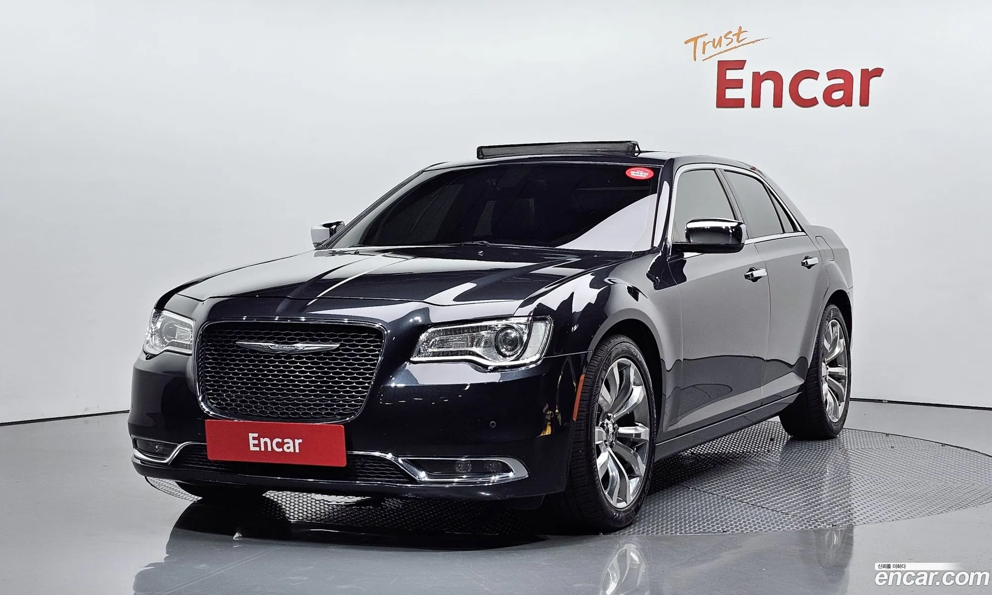 Chrysler The New 300C 36 - фотография 3503495