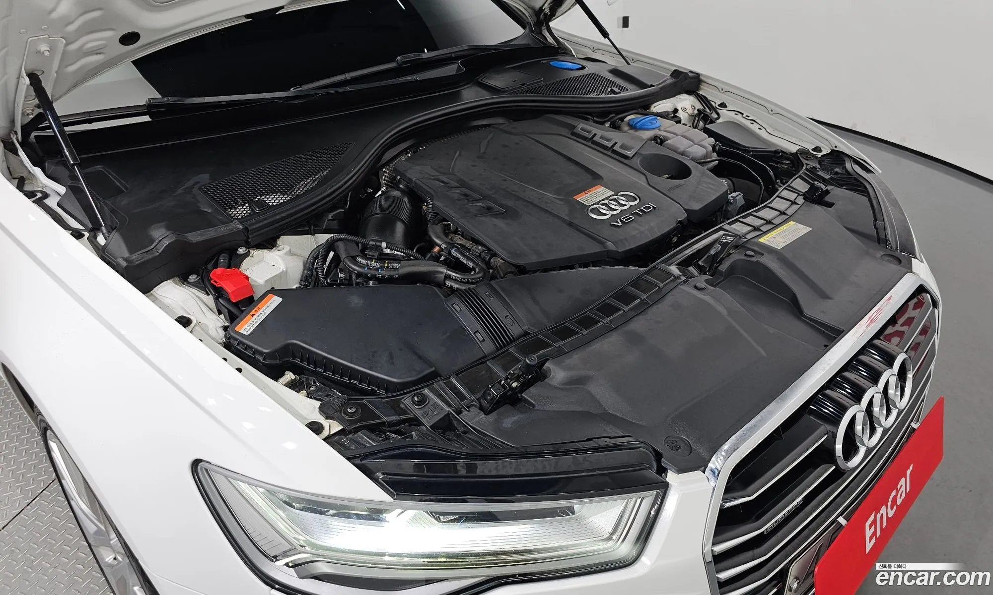 Audi New A6 40 Tdi Quattro Premium C7 - фотография 12702959