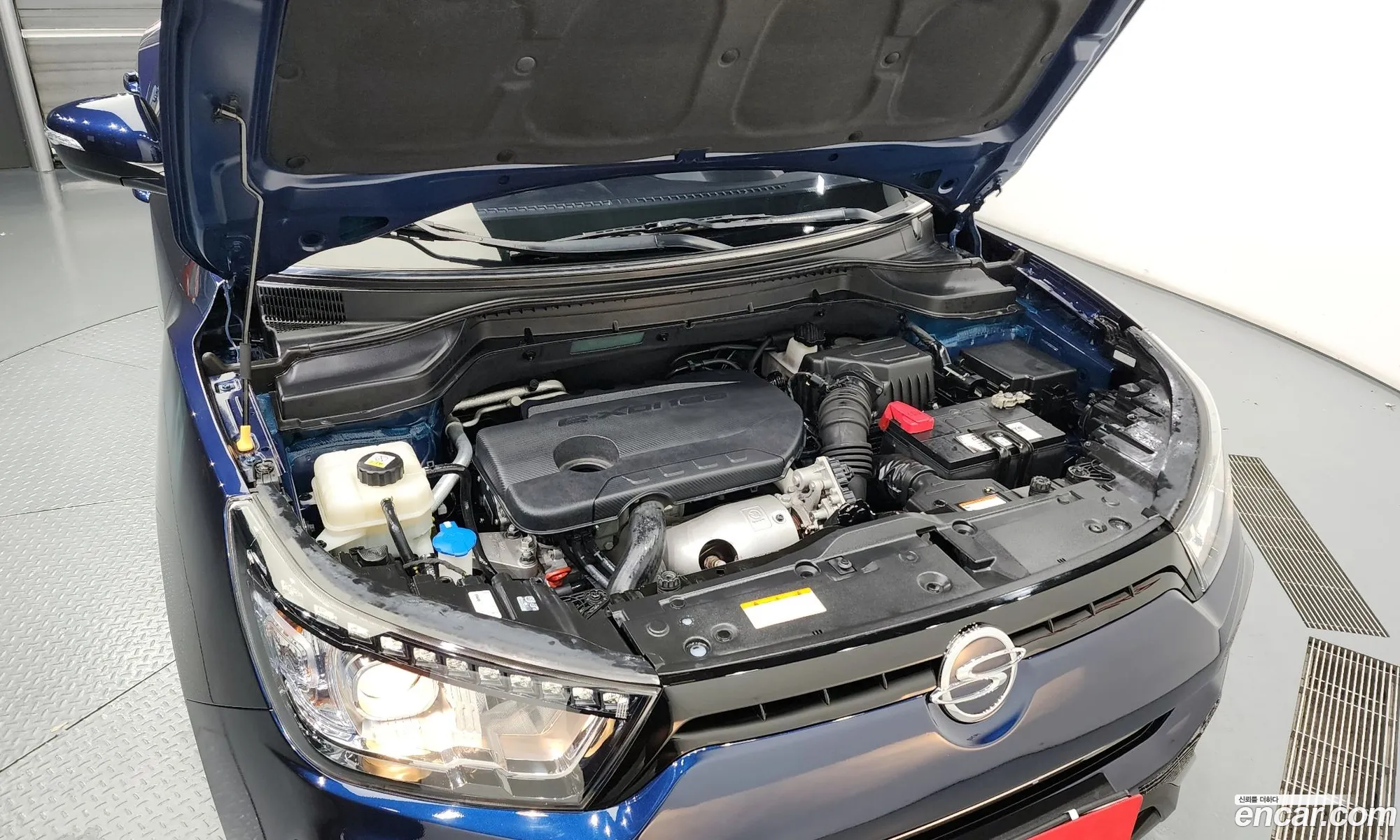 Kg Mobility Ssangyong Tivoli Armor Diesel Vx 2Wd - фотография 14390761