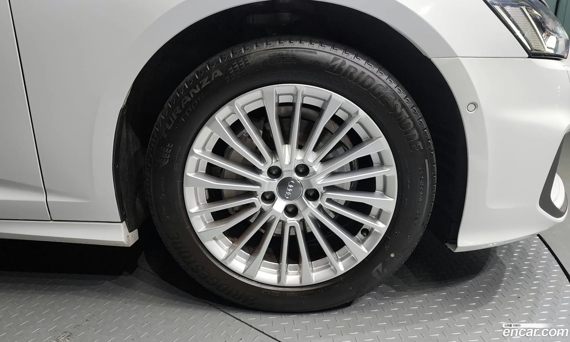 Audi A6 C8 40 Tdi Premium - фотография 12702970
