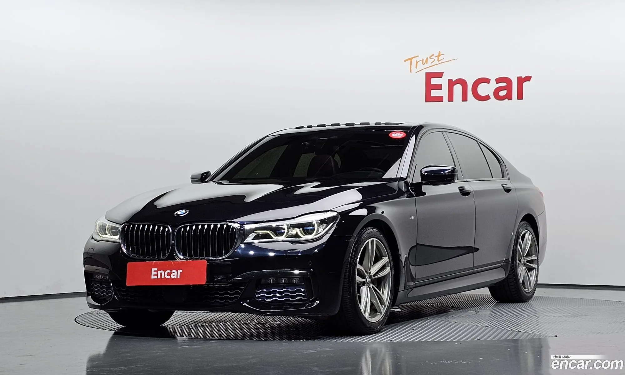BMW 7 Series G11 740D xDrive M Sports - фотография 12393546