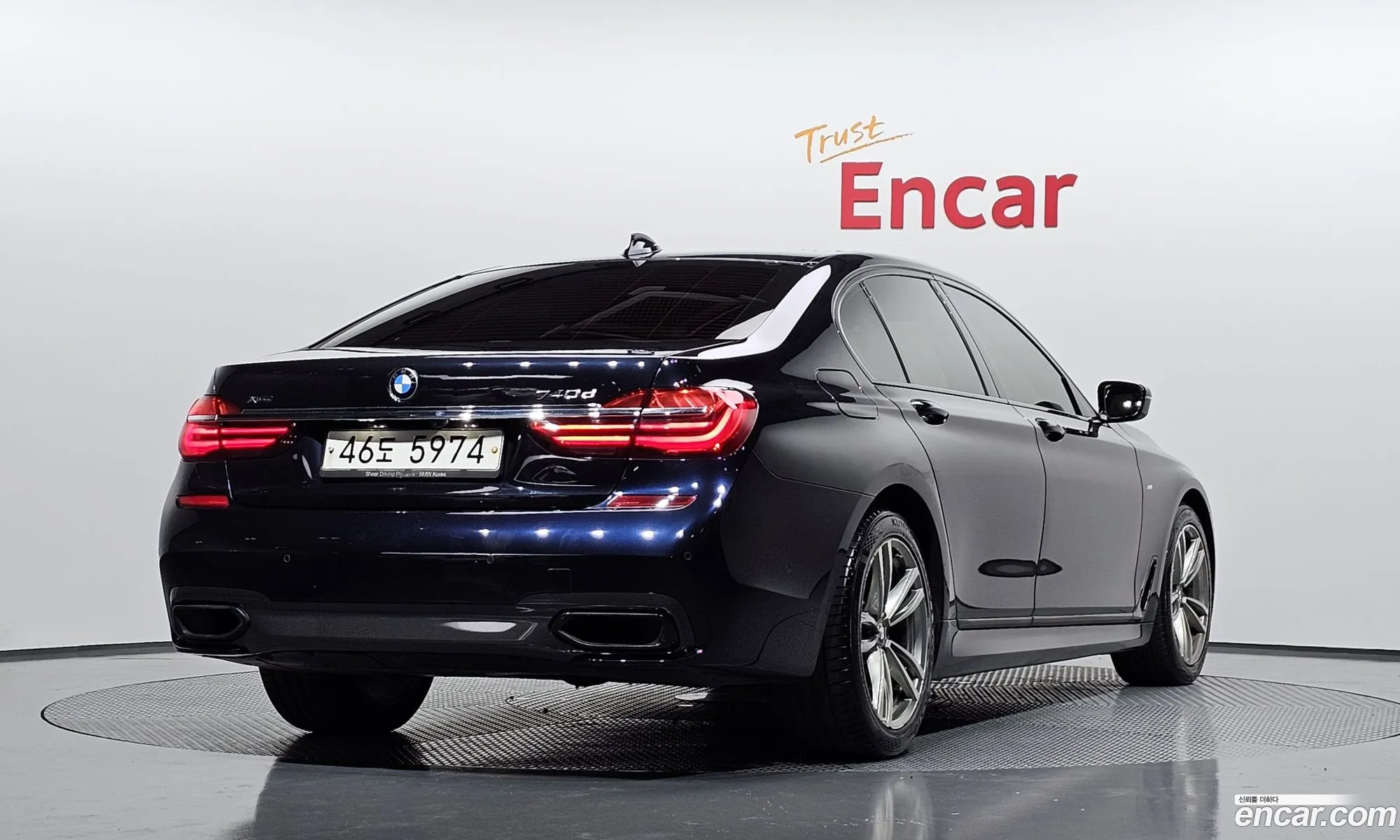 BMW 7 Series G11 740D xDrive M Sports - фотография 12393547