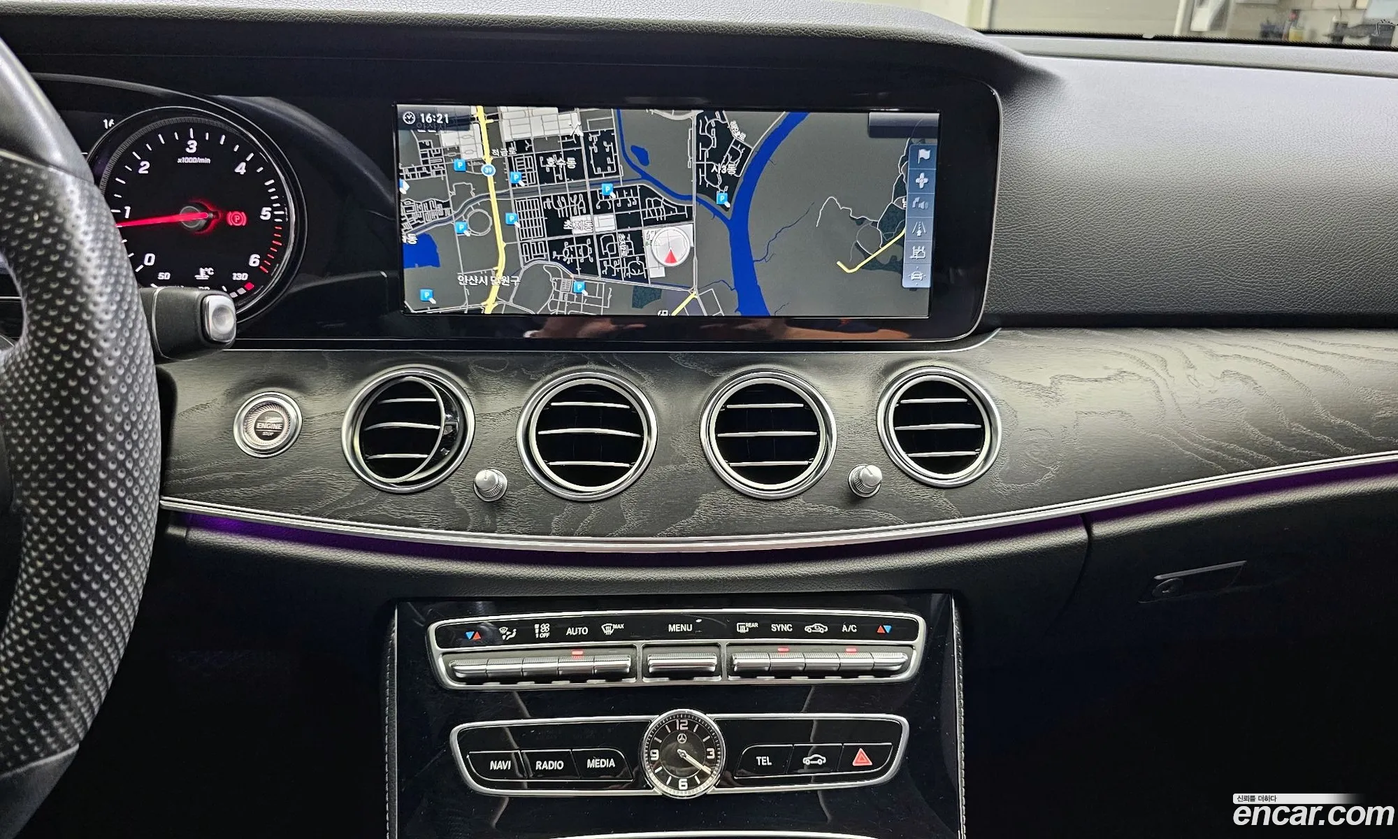 E-Class W213E220D Avantgarde - фотография 18099114