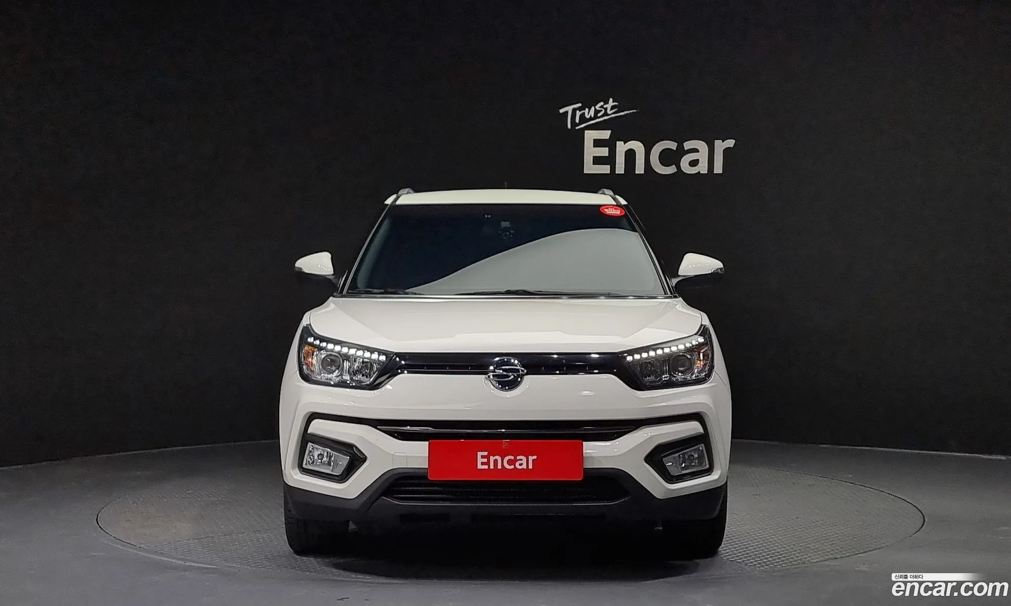 Kg Mobility Ssangyong Tivoli Armor Vx 2Wd - фотография 14390770