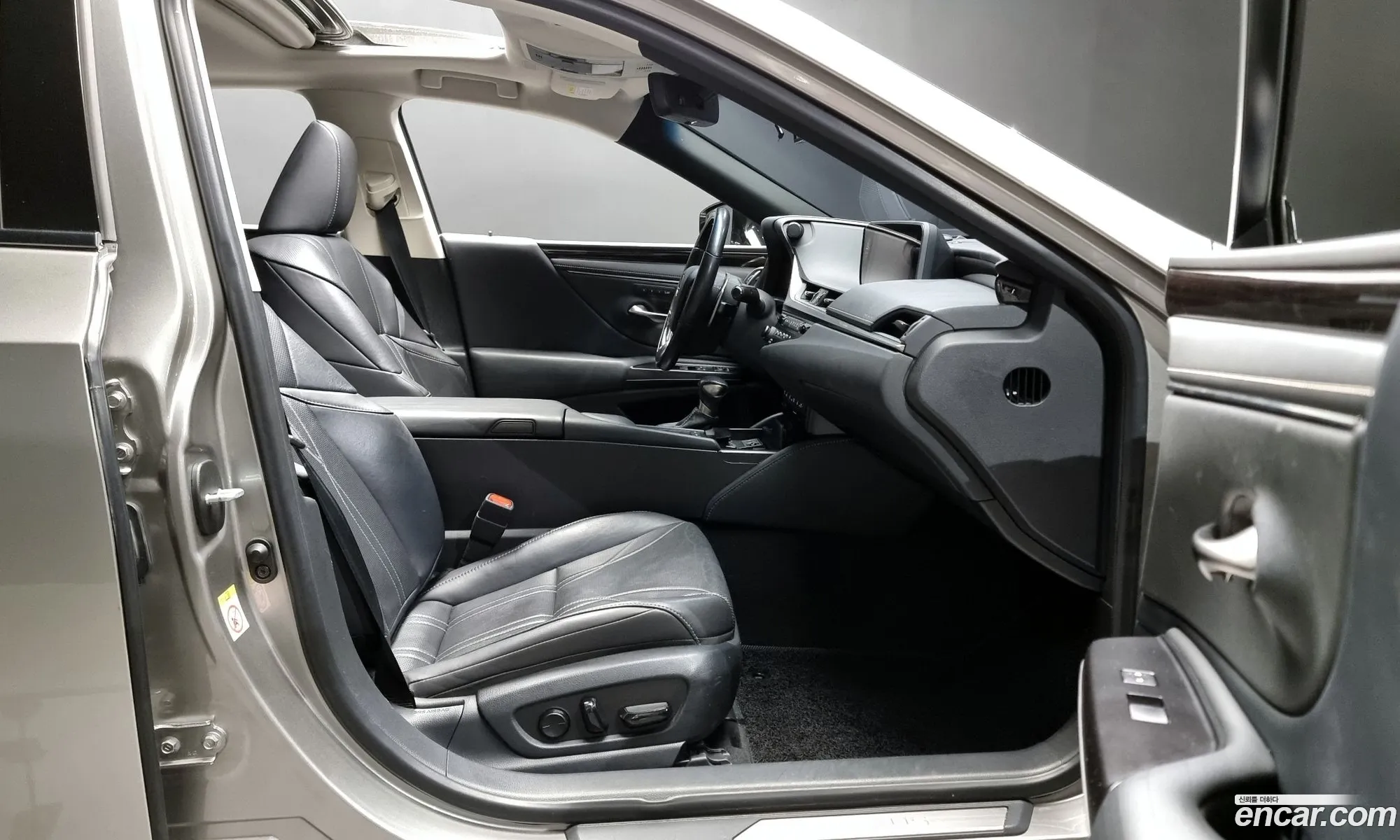 Korex Auto Trade - фотография 6567039