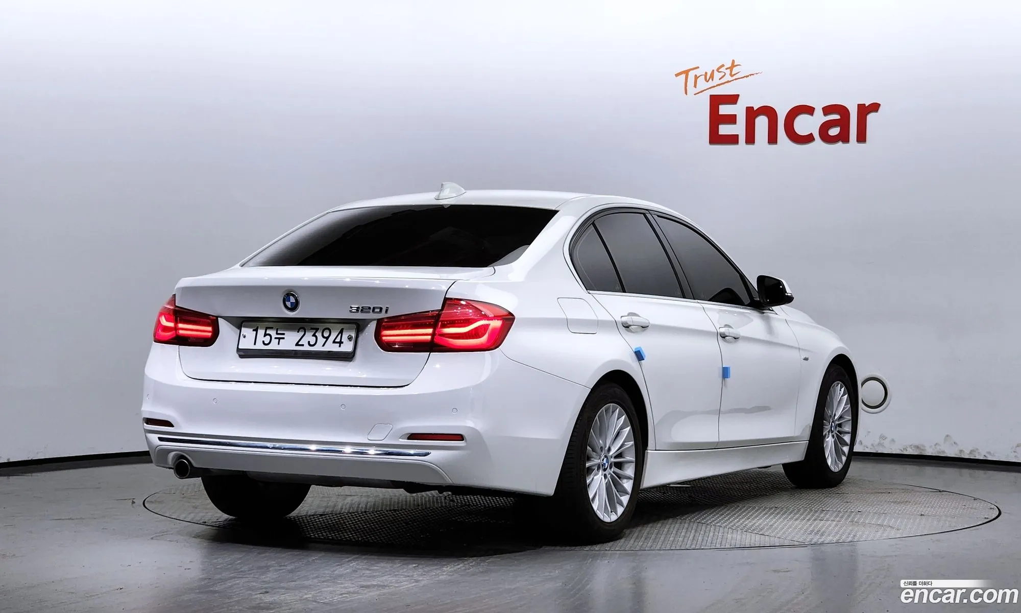BMW 3 Series F30 320I Luxury - фотография 148040