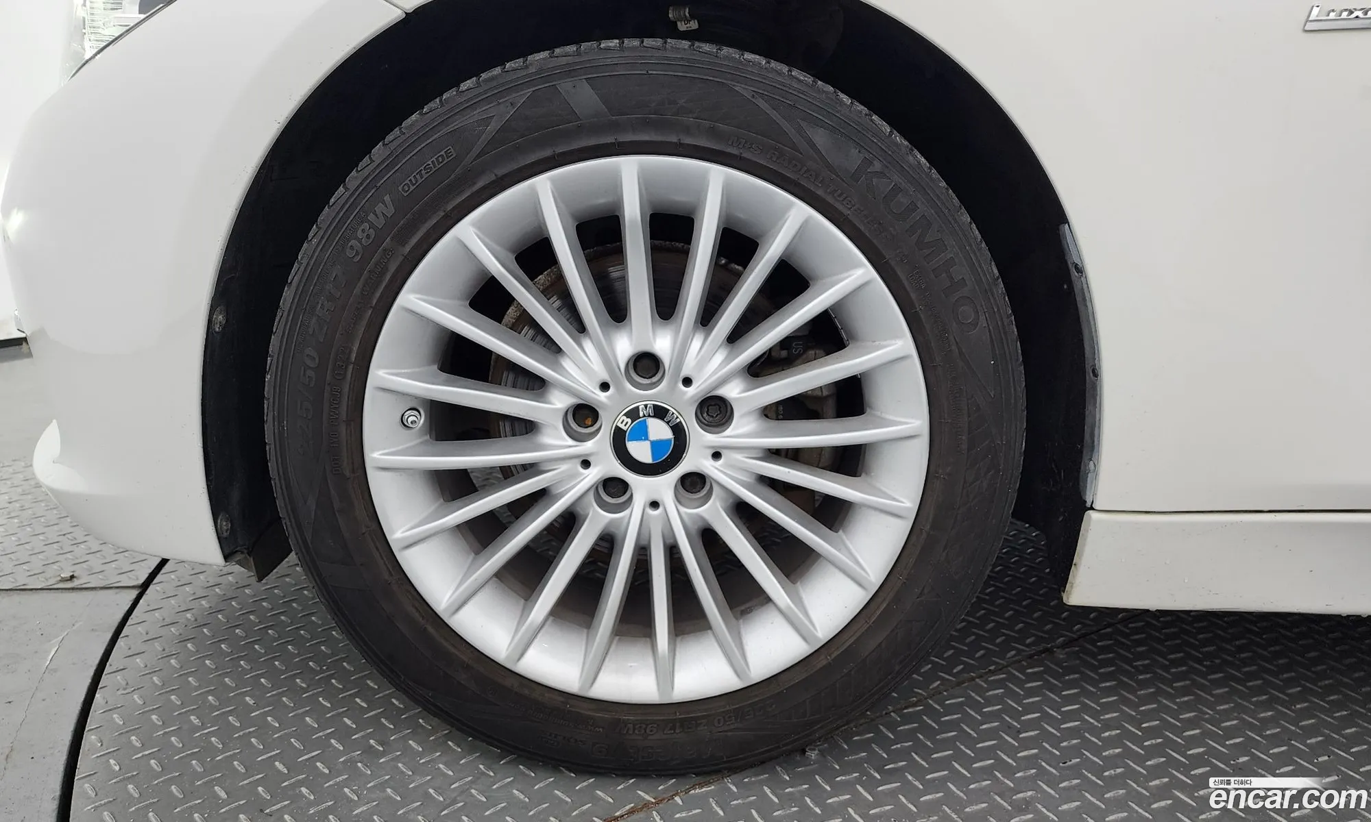 BMW 3 Series F30 320I Luxury - фотография 148043