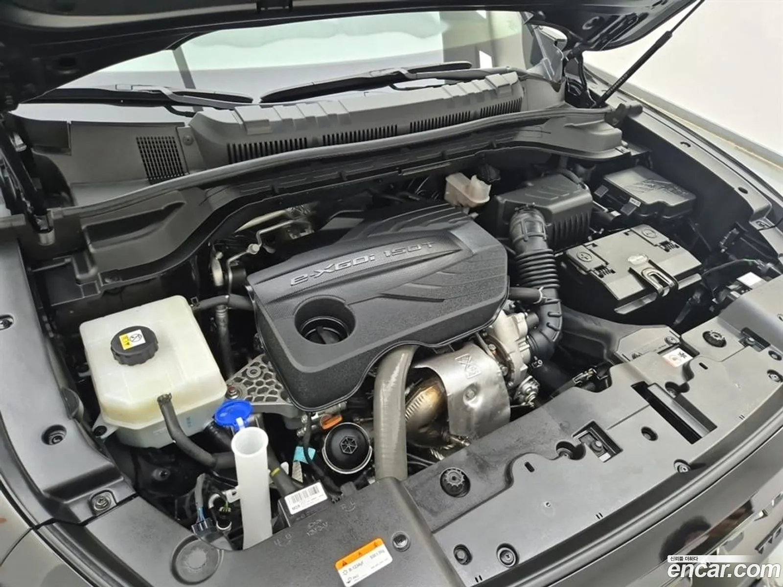 Kg Mobility Ssangyong Torres Gasoline 15 2Wd T7 - фотография 14787461