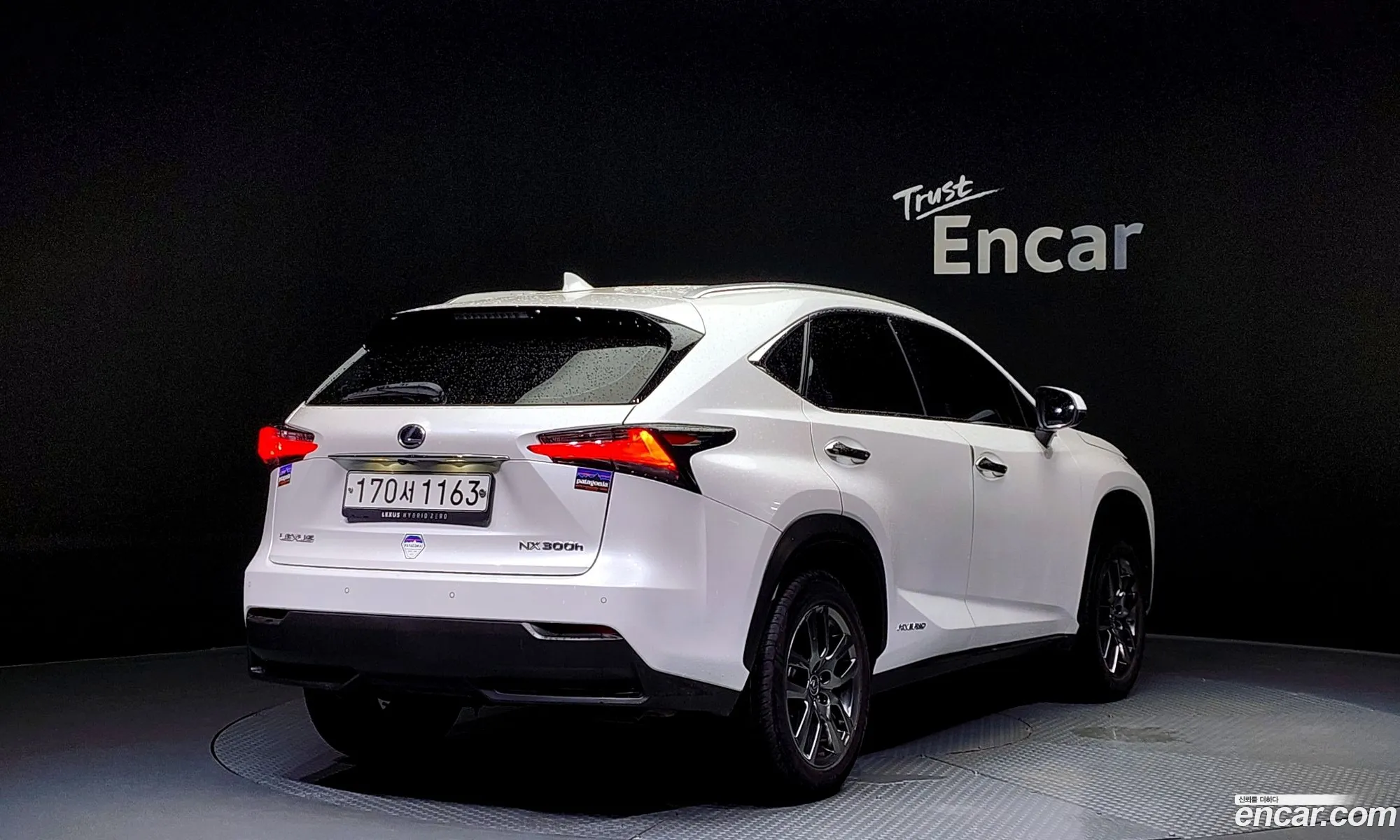 Lexus Nx300H Supreme - фотография 6348762