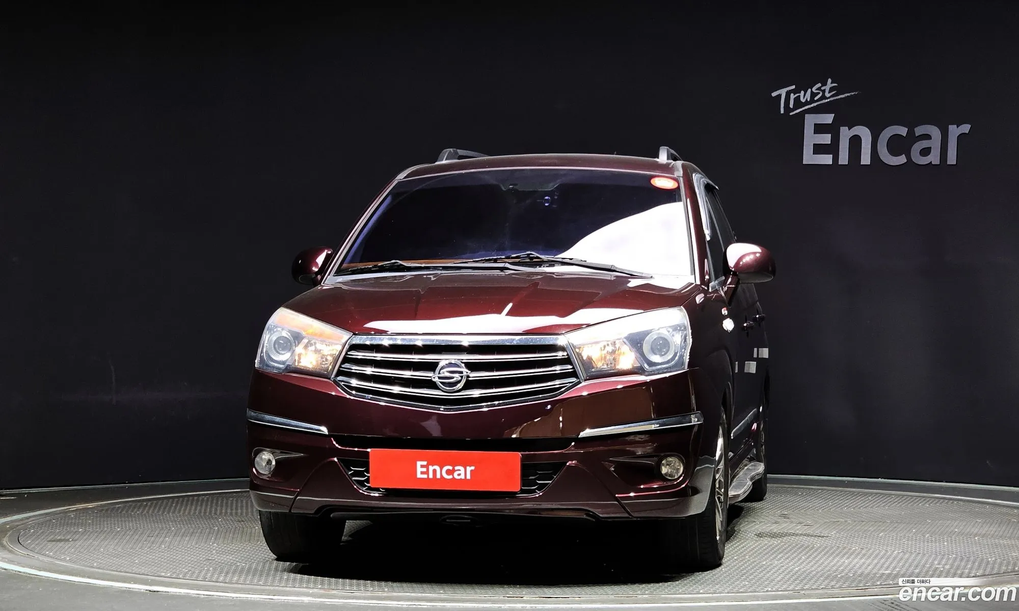 Kg Mobility Ssangyong Korando Turismo 4Wd 9-Seater Adventure 60Th Edition - фотография 4379229